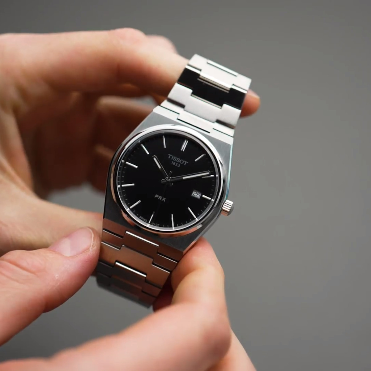 Tissot PRX Produktbild main 2