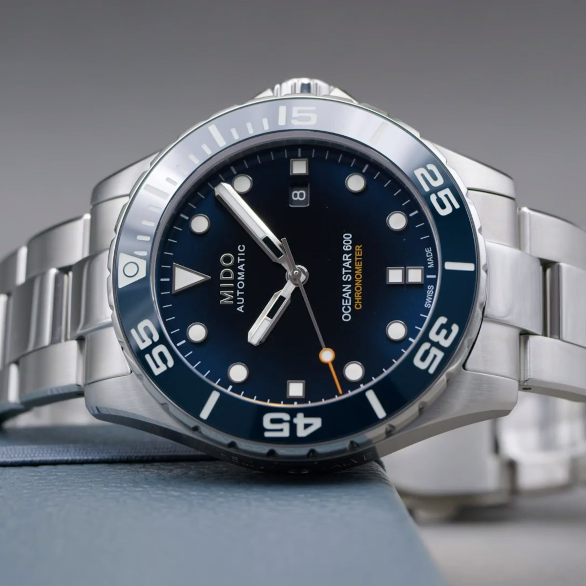 Mido Ocean Star Diver 600 Produktbild main 3