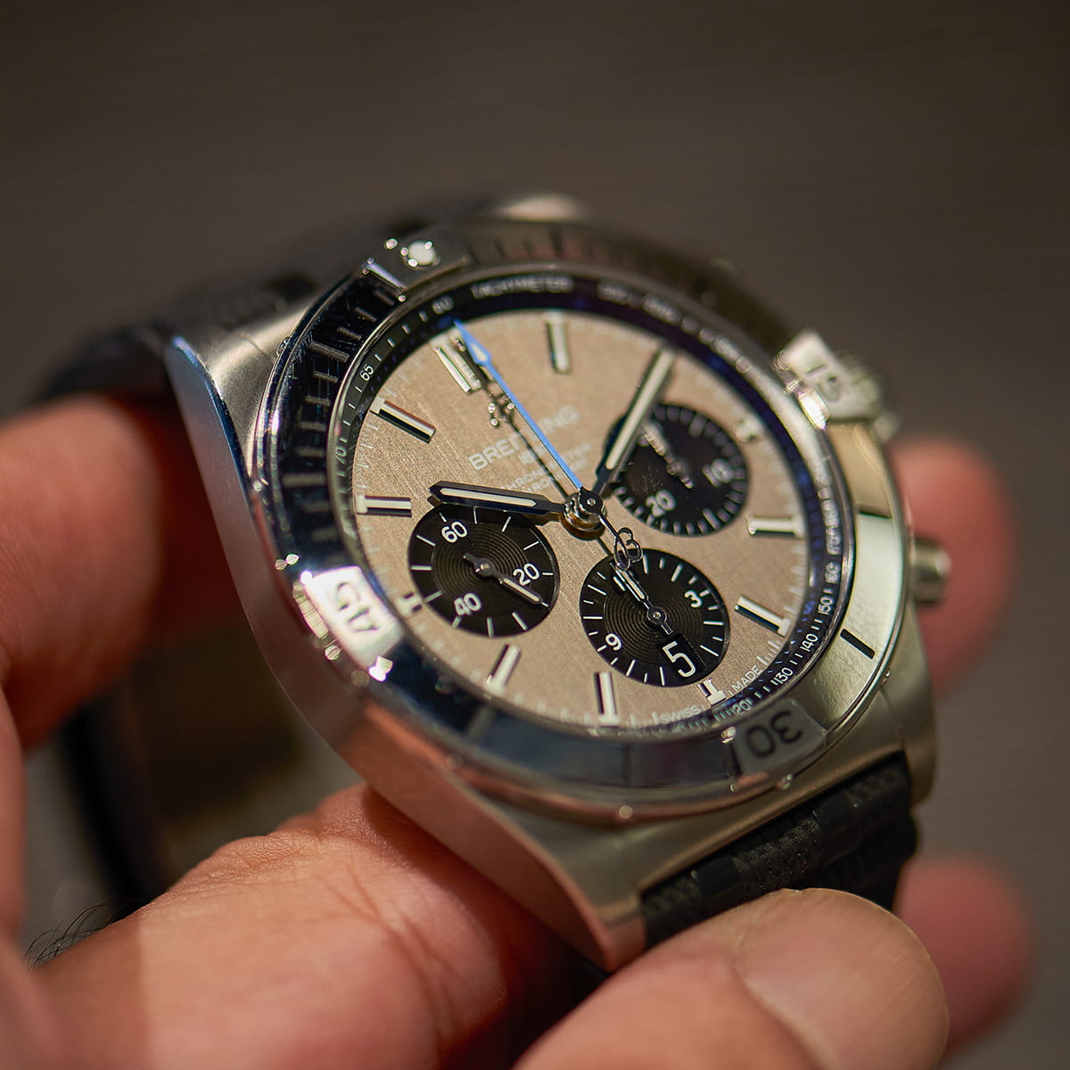 Breitling Chronomat B01 42 CPO Produktbild main 3
