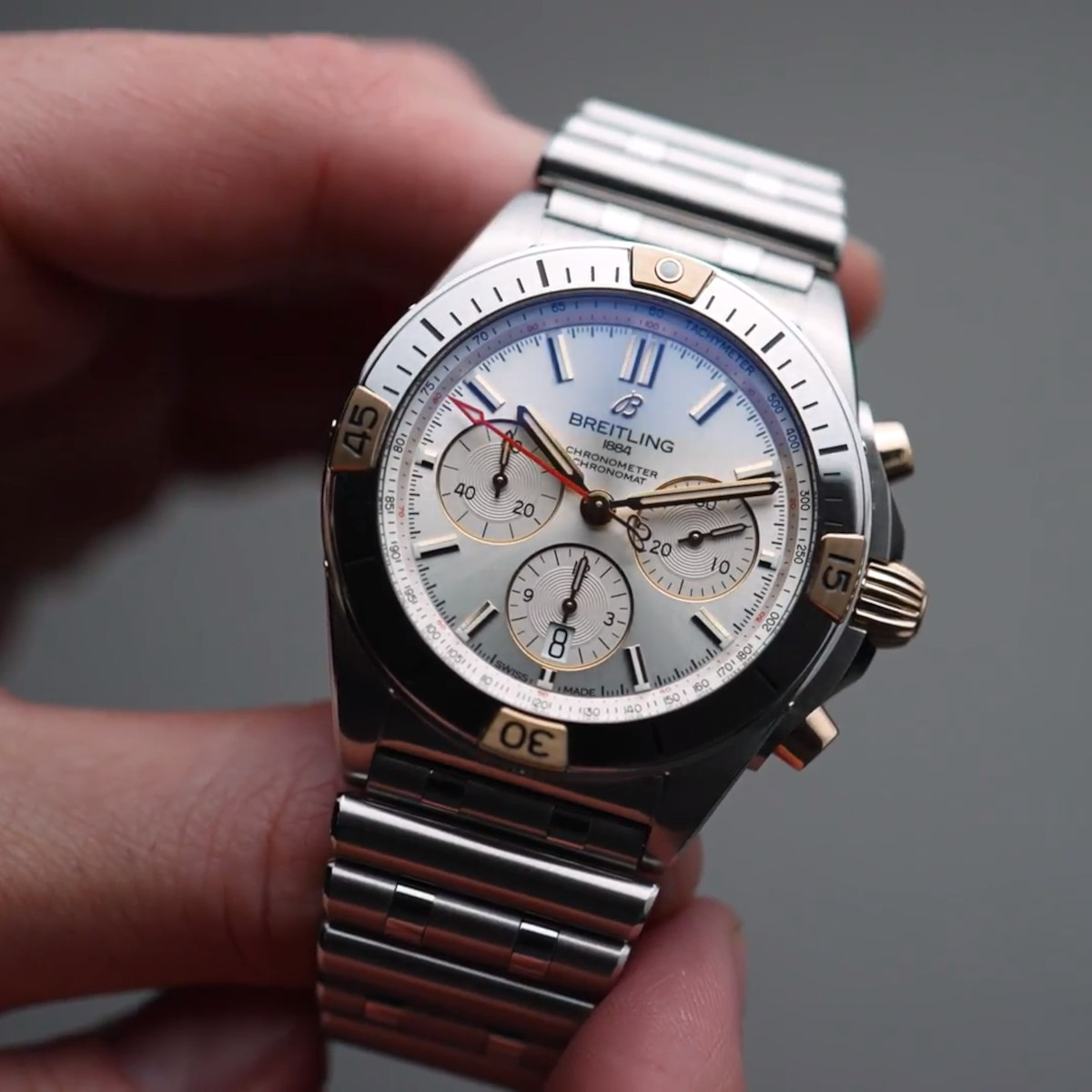 Breitling Chronomat B01 42 Produktbild main 4