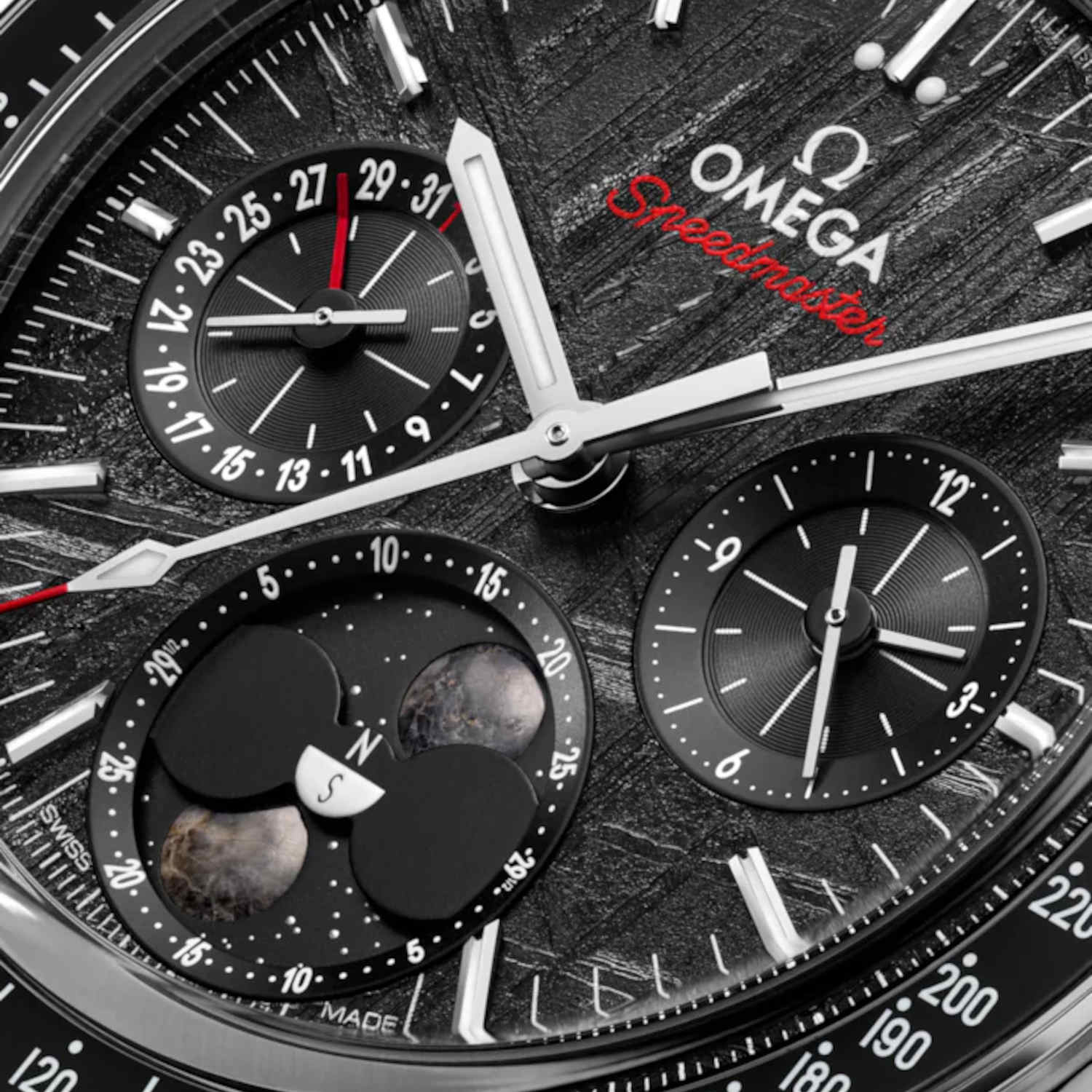 OMEGA Speedmaster Mondphase Meteorit Produktbild main 3