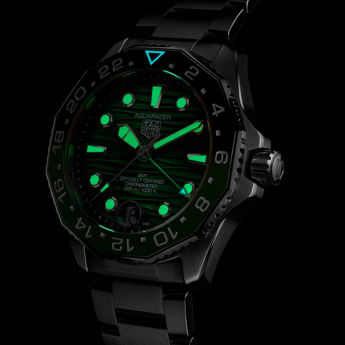 TAG HEUER Aquaracer Professional 300 GMT Produktbild main 4