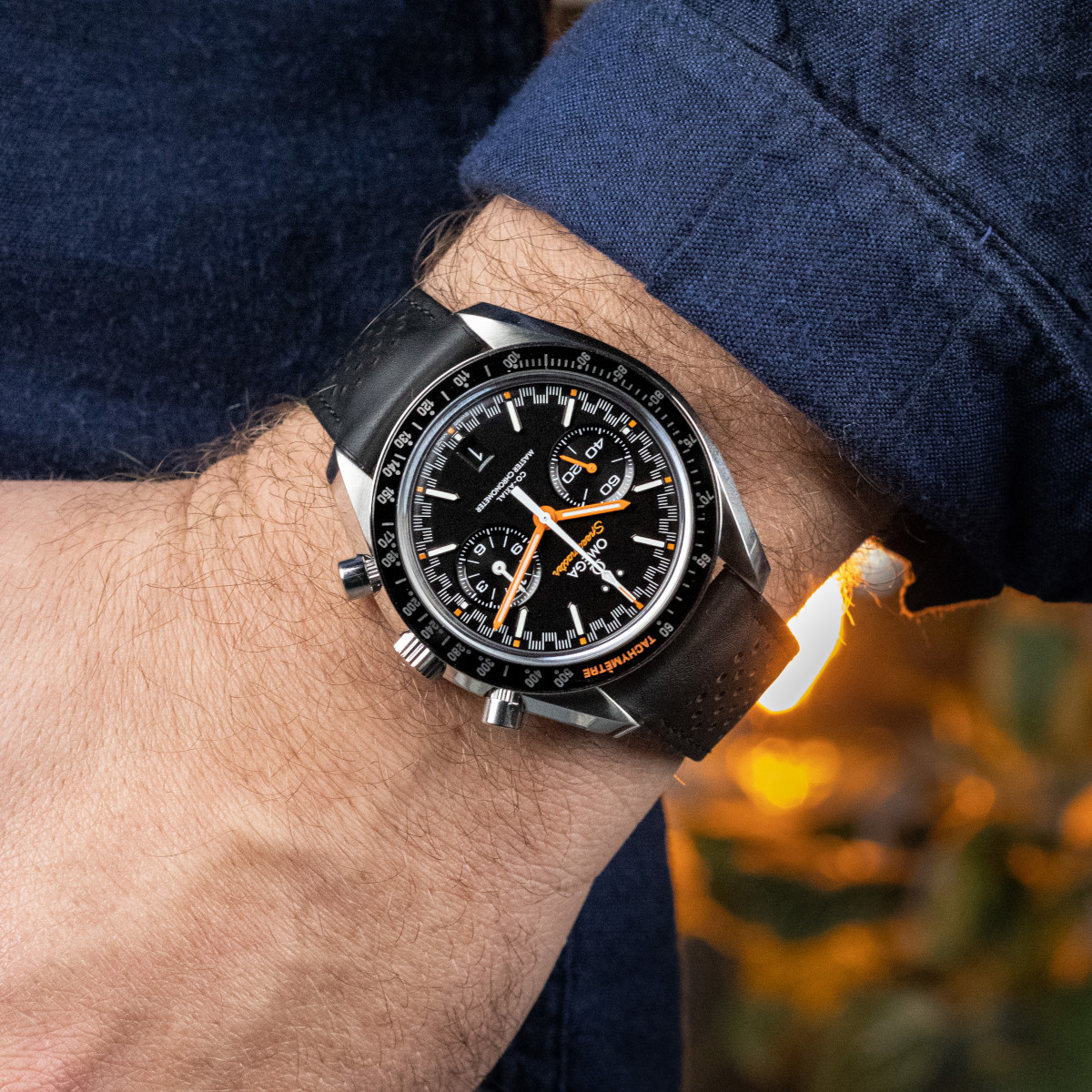 OMEGA Speedmaster Racing Chronograph 44 Produktbild main 1