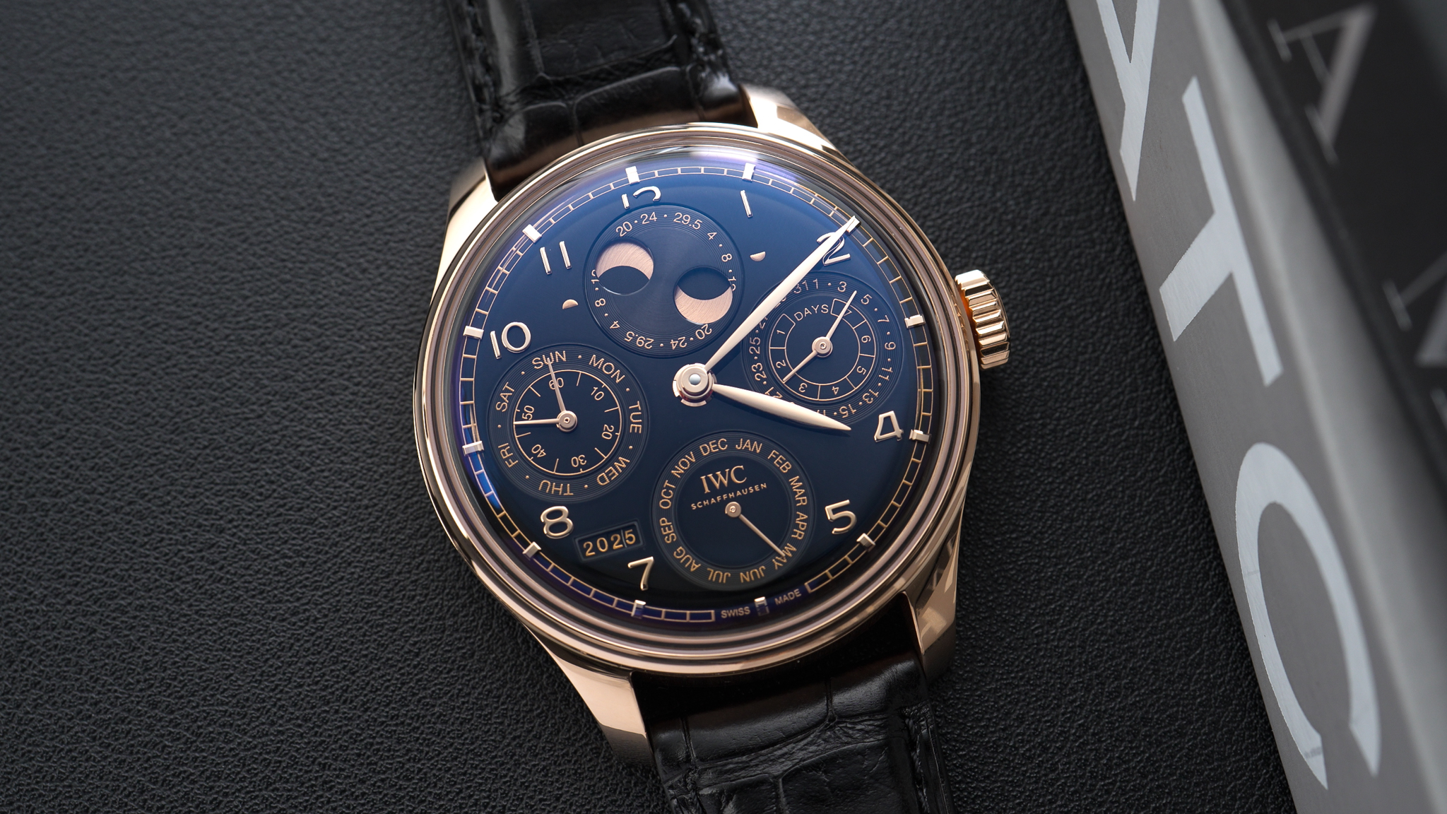 product-gallery-carousel-6