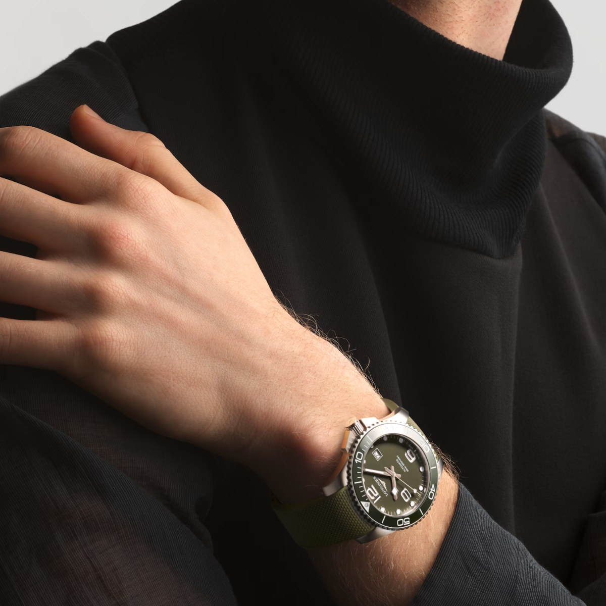 Longines HydroConquest 43 Produktbild main 2