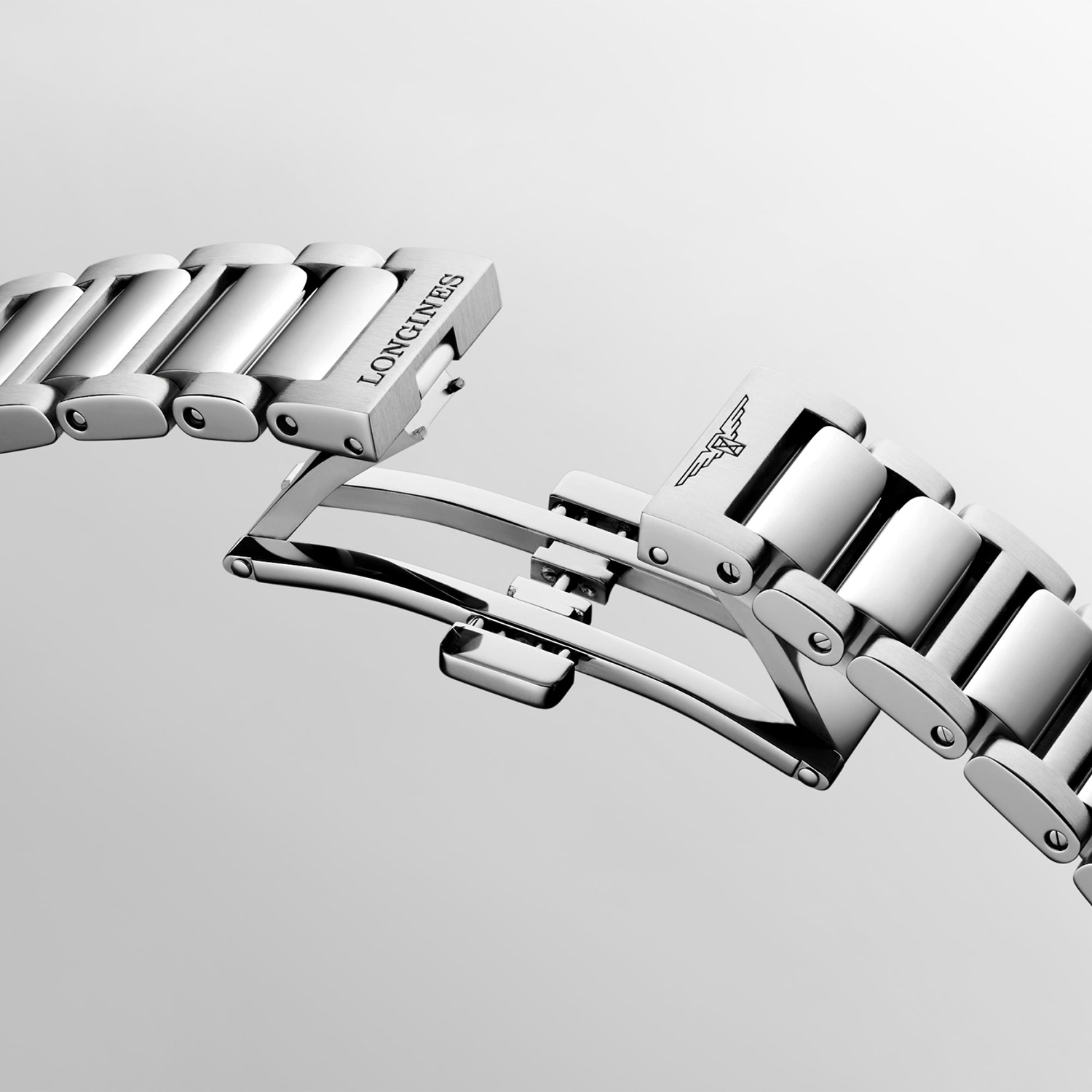 Longines Conquest Quarz 41 Produktbild main 4