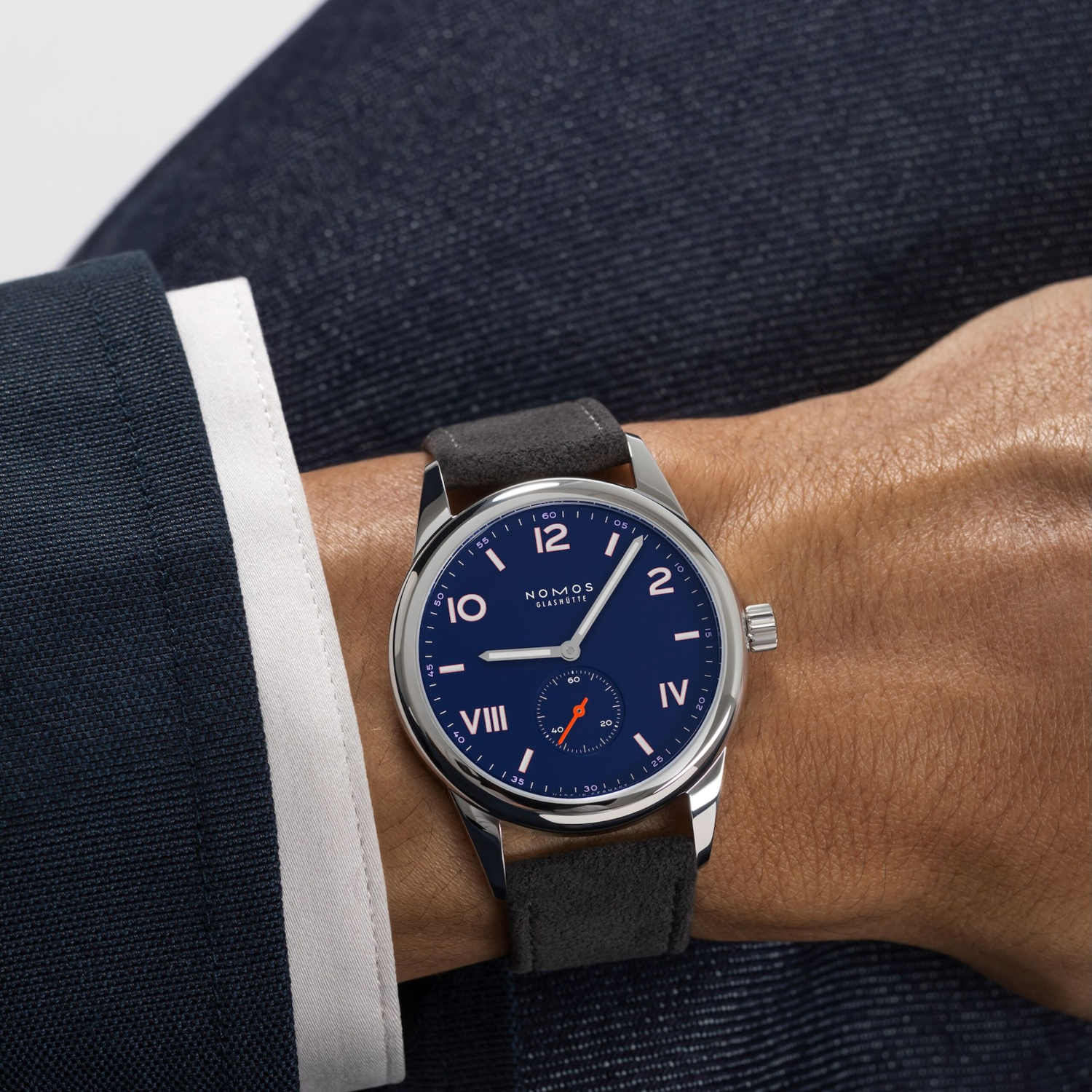 NOMOS Glashütte Club Campus 38 Night Sky Produktbild main 4