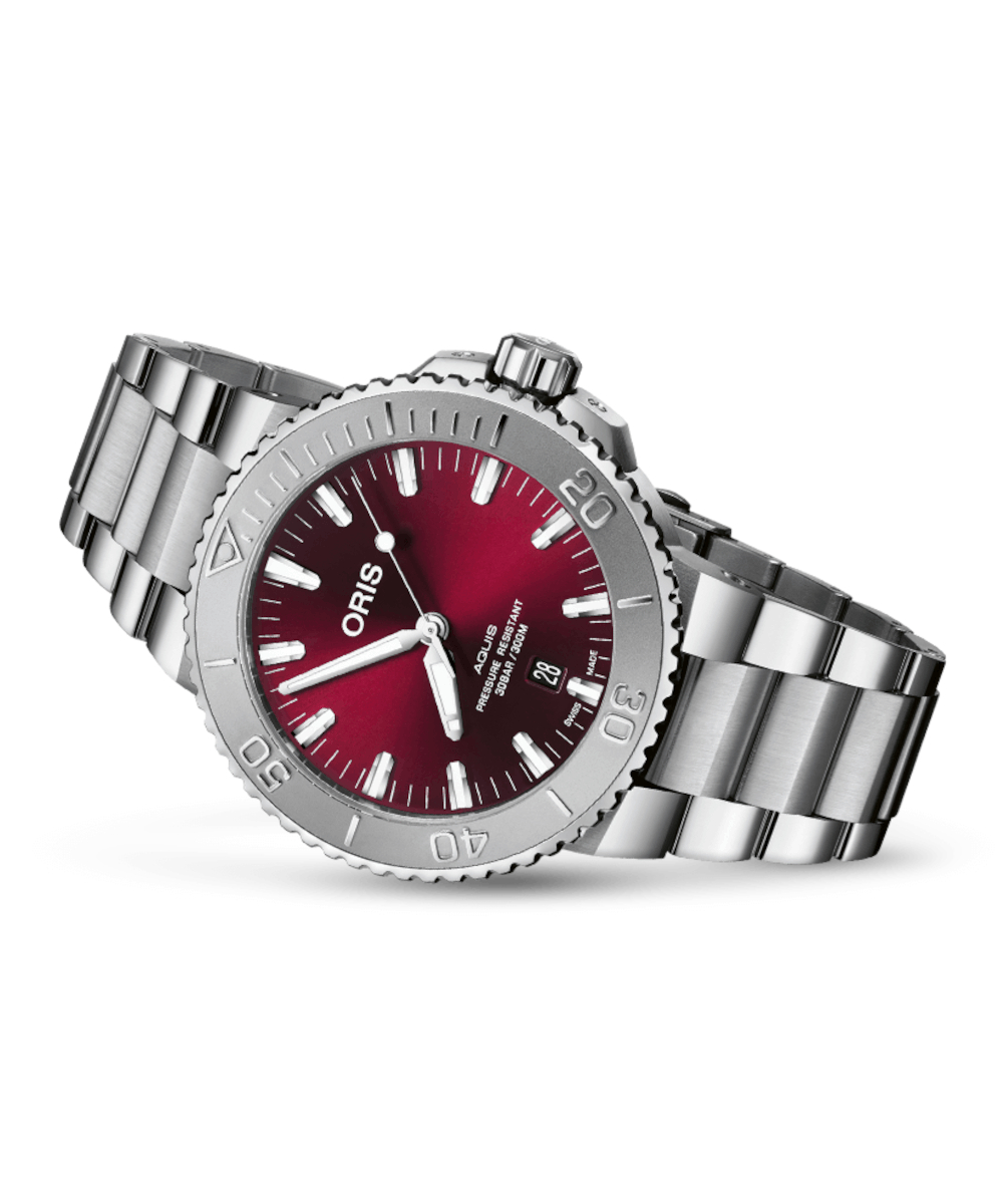 Oris Aquis Date Cherry Relief 43,5 Produktbild main 1
