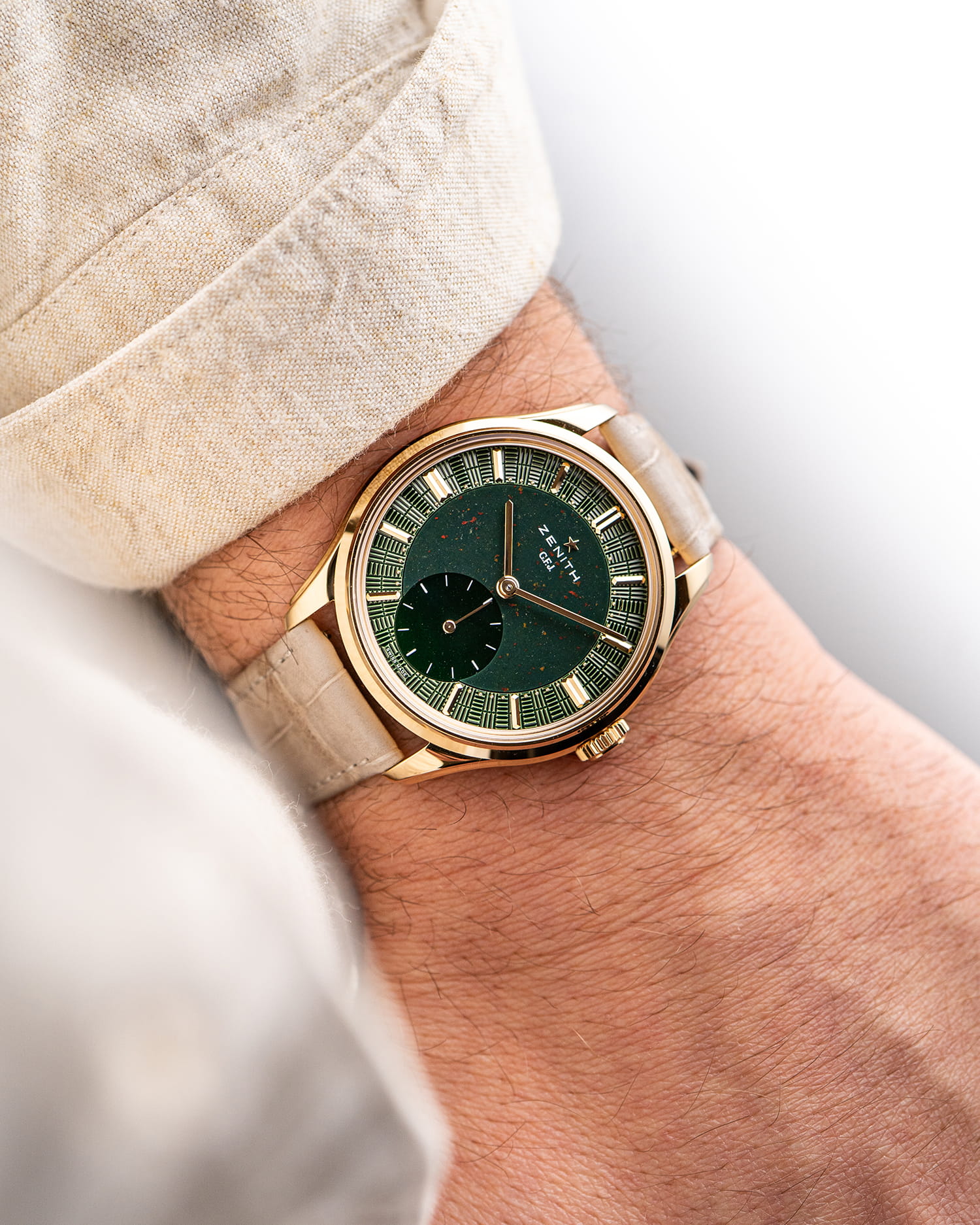 product-gallery-carousel-0