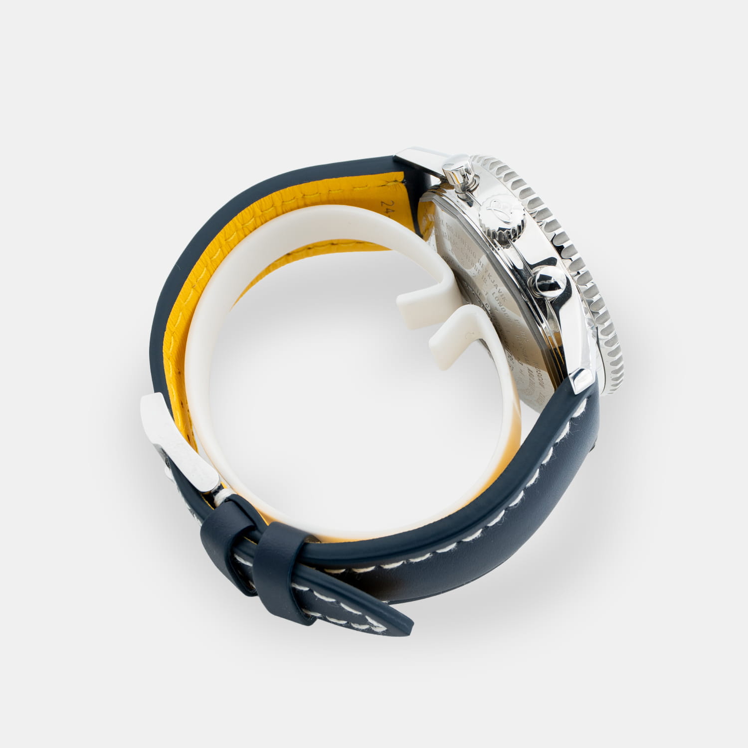 Breitling Navitimer World GMT 46 CPO Produktbild main 1