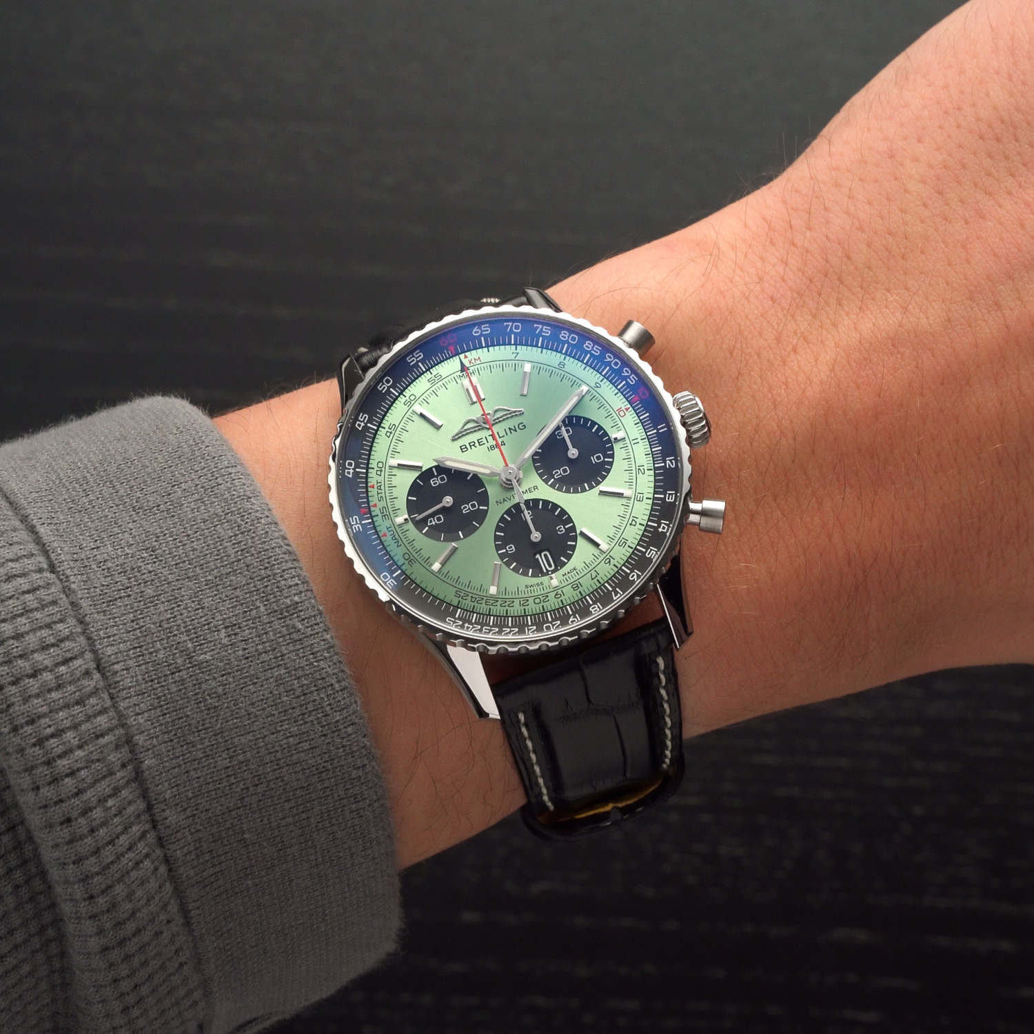 Breitling Navitimer B01 Chronograph 43 CPO Produktbild main 1