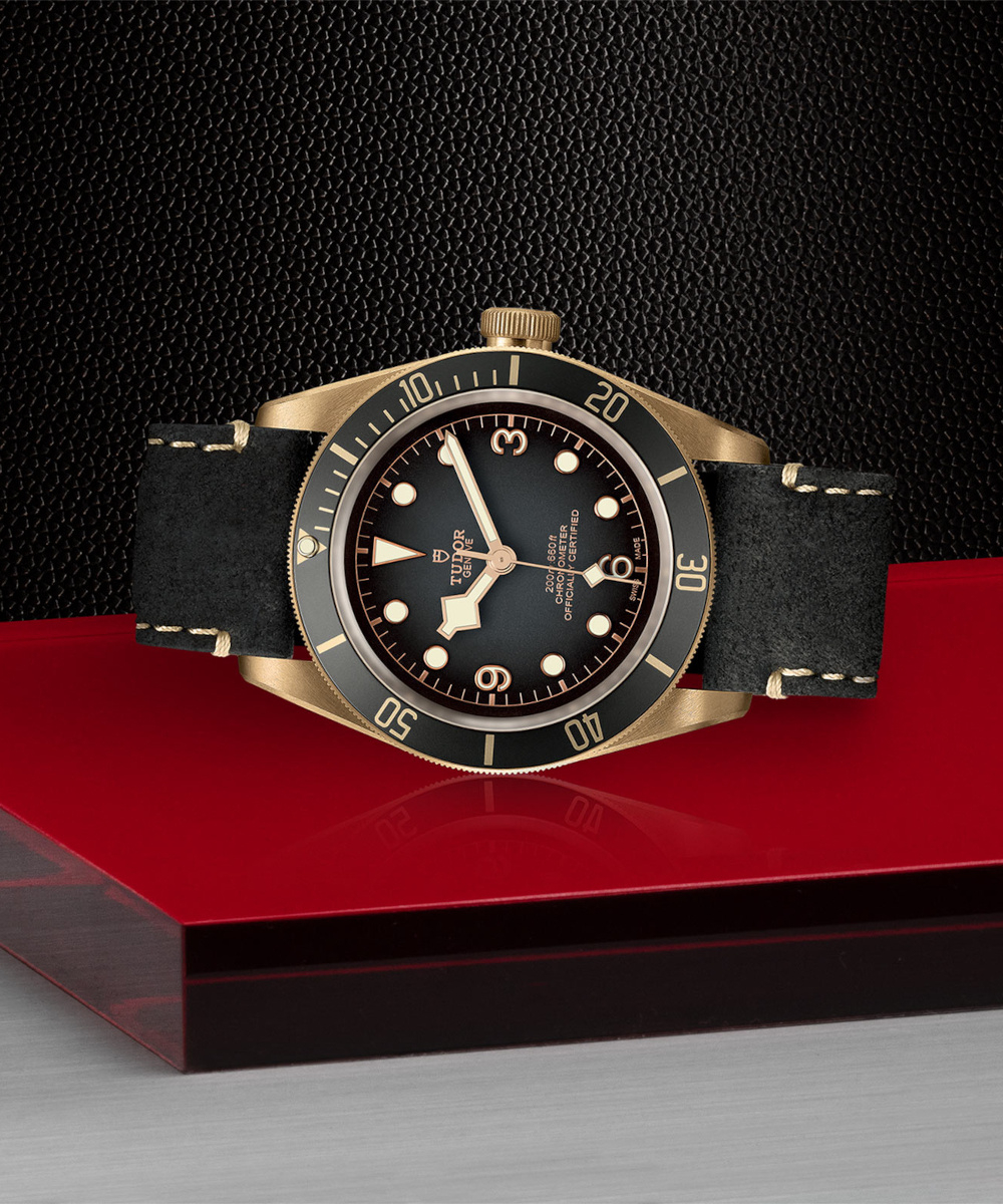 TUDOR Black Bay Bronze Produktbild main 1