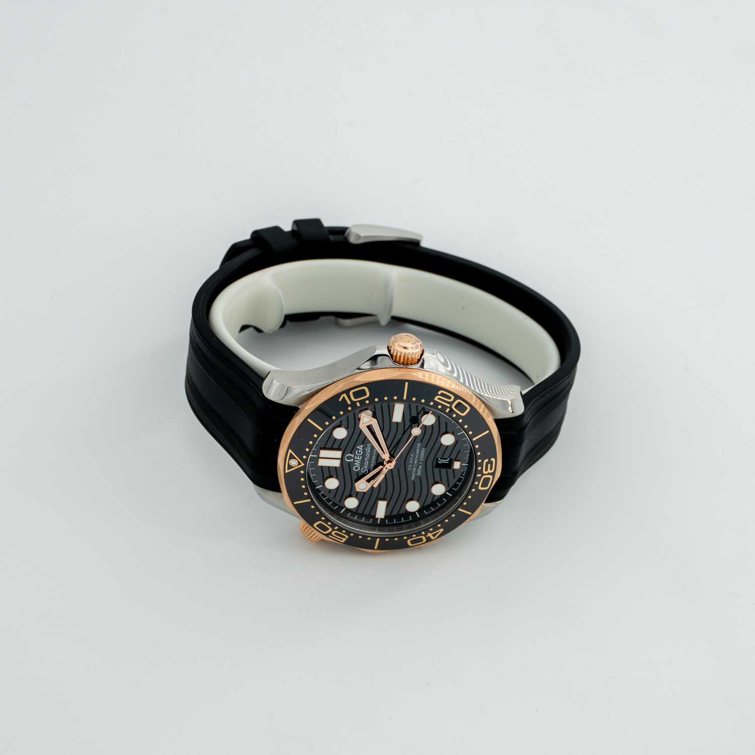 OMEGA Seamaster Diver 300M CPO2 Produktbild main 3