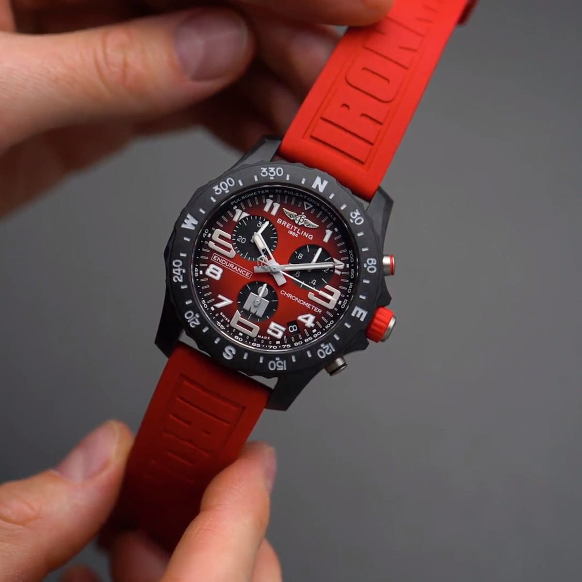 Breitling Endurance Pro 44 Ironman Produktbild main 3