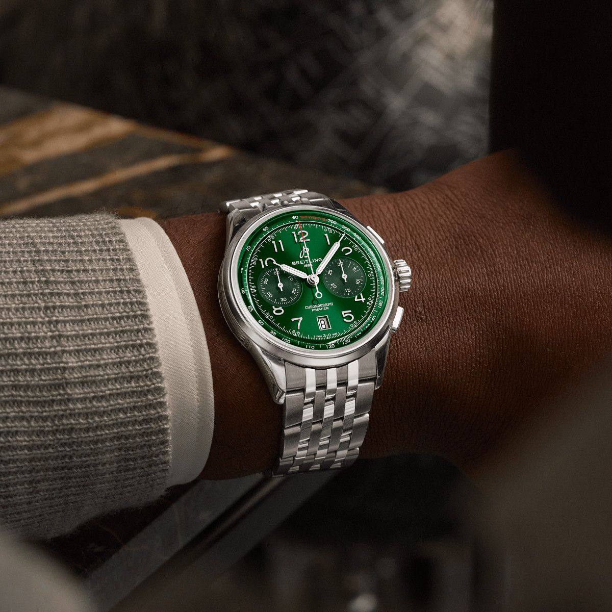 Breitling Premier B01 Chronograph 42 Produktbild main 1