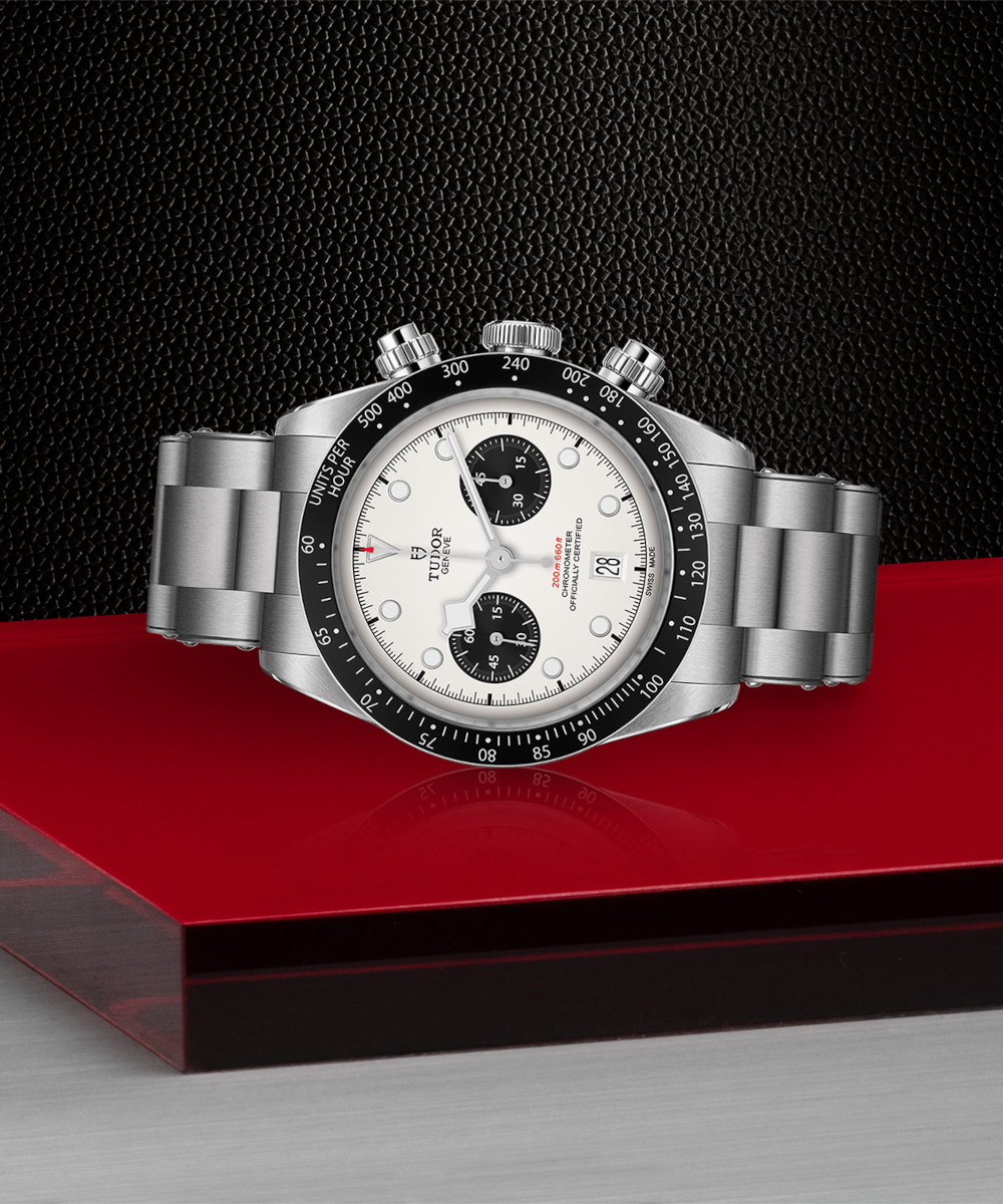 TUDOR Black Bay Chrono Produktbild main 2