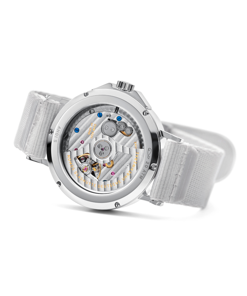 NOMOS Glashütte Ahoi Neomatik Produktbild main 3