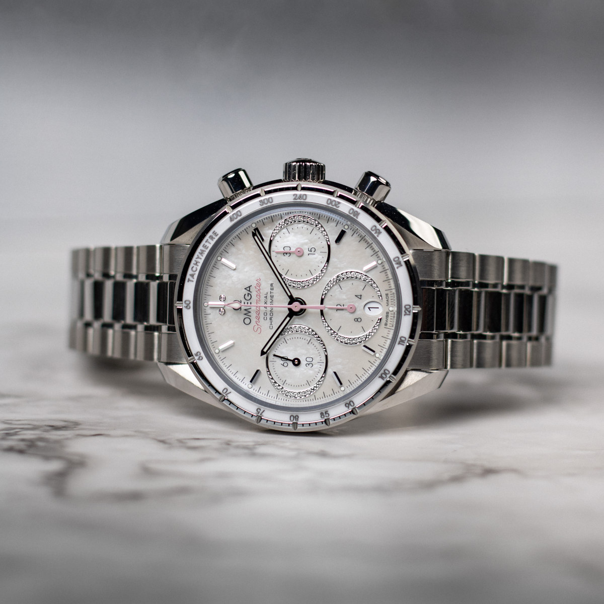 OMEGA Speedmaster Chronograph 38 Produktbild main 4