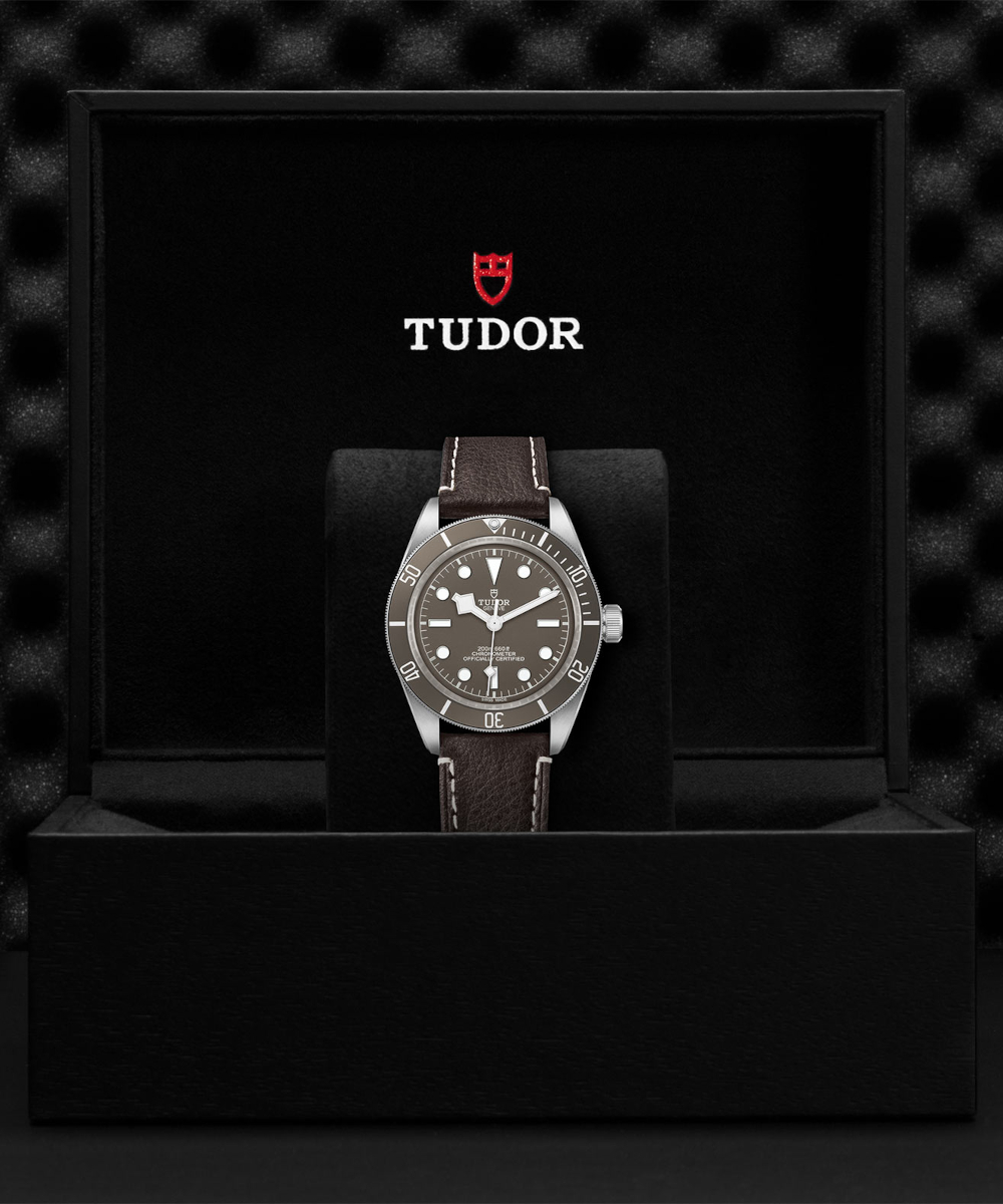 TUDOR Black Bay 58 925 Produktbild main 2