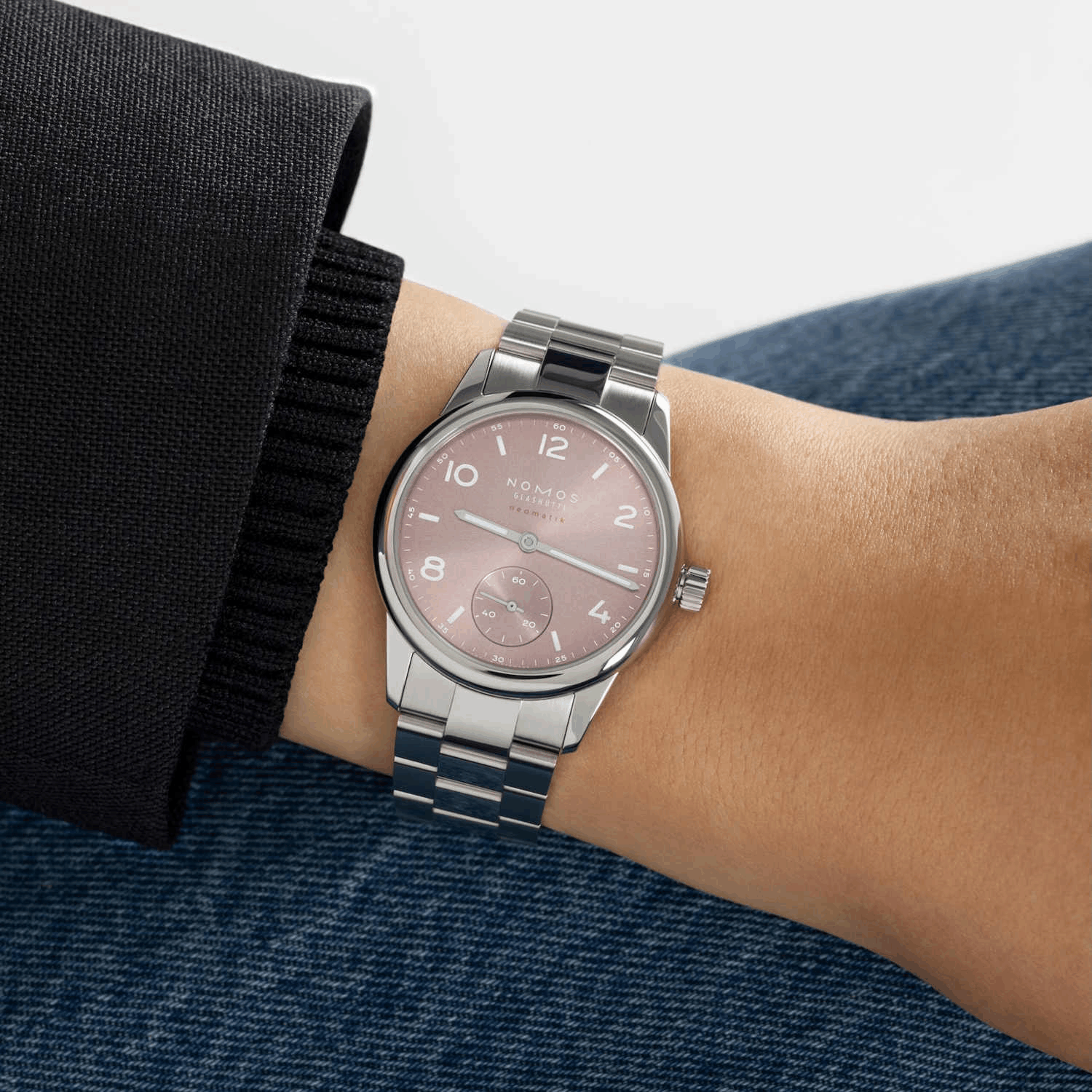 NOMOS Glashütte Club Sport Neomatik Rosé Produktbild main 4