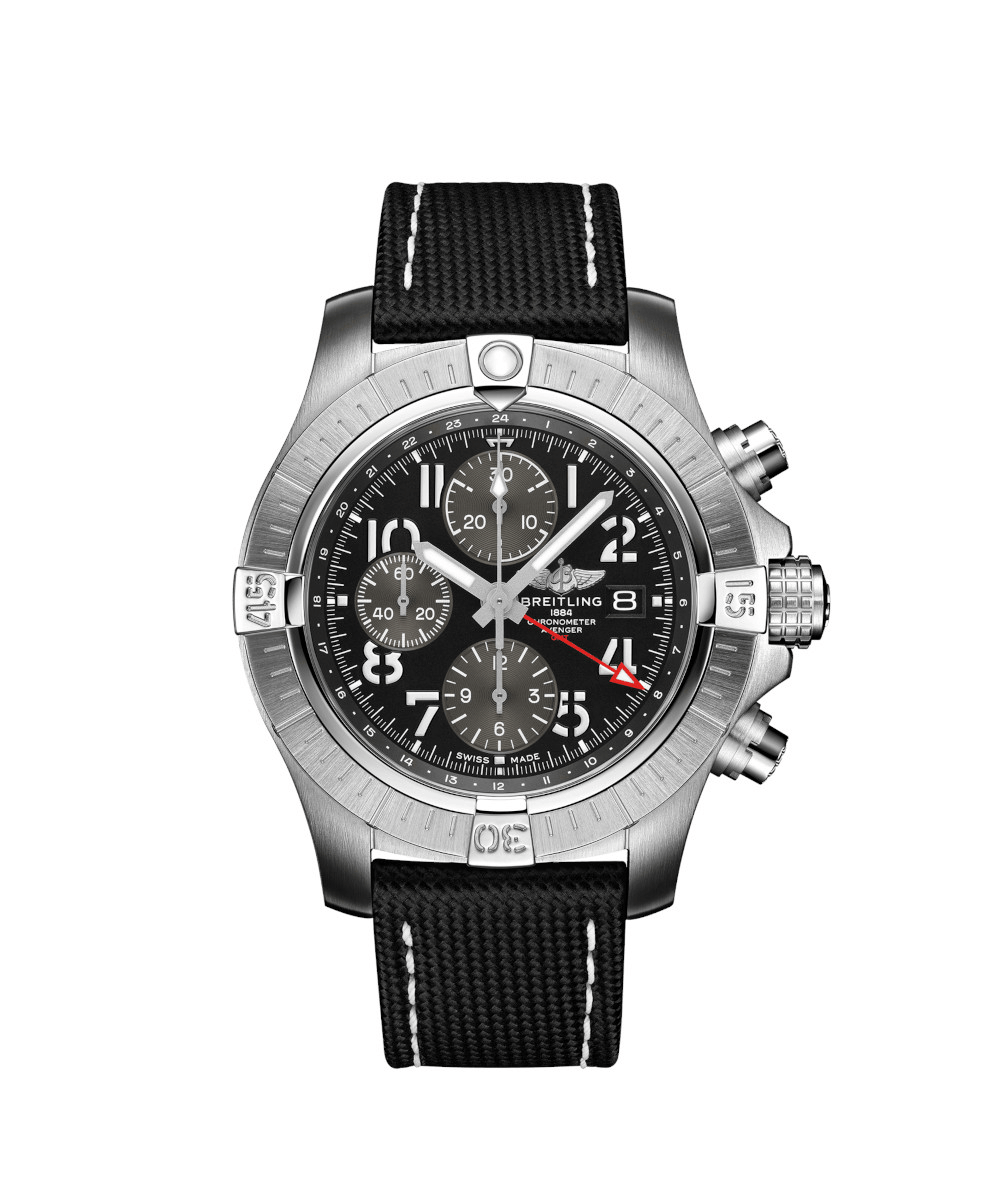 Breitling Avenger Chronograph GMT 45 Produktbild main 0