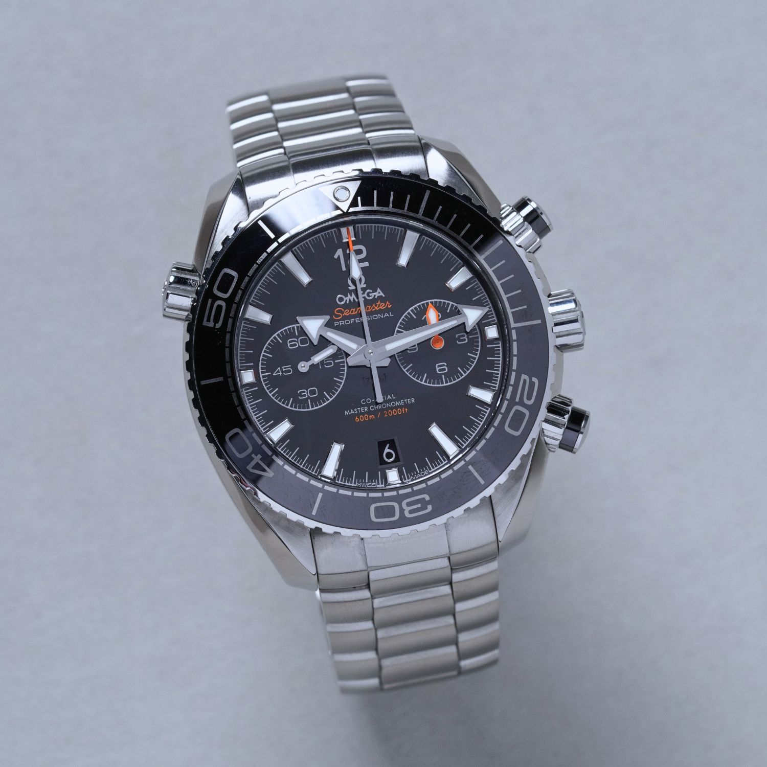 OMEGA Seamaster Planet Ocean 600M CPO2 Produktbild main 2