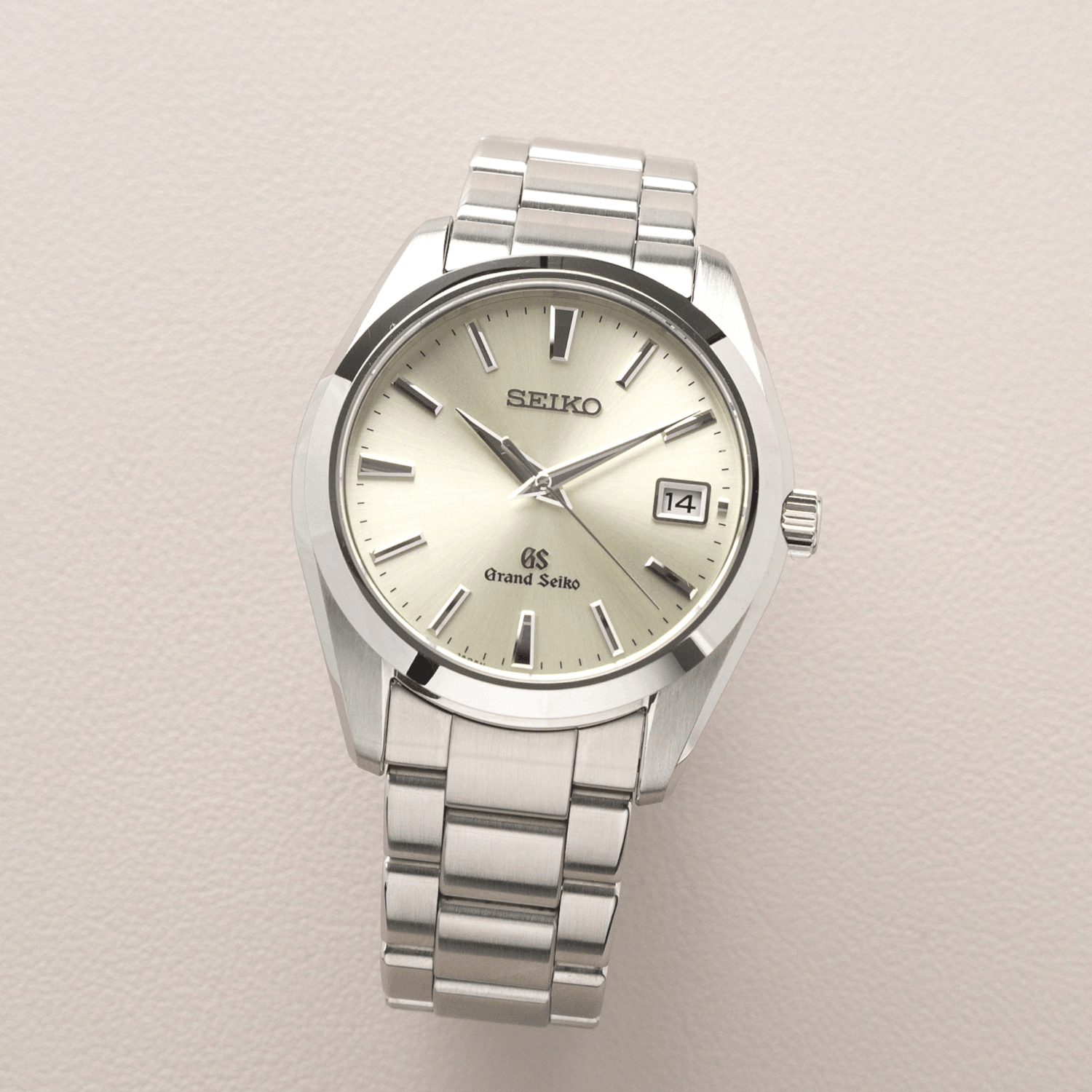 Grand Seiko SBGV021 9F Quartz CPO Produktbild main 0