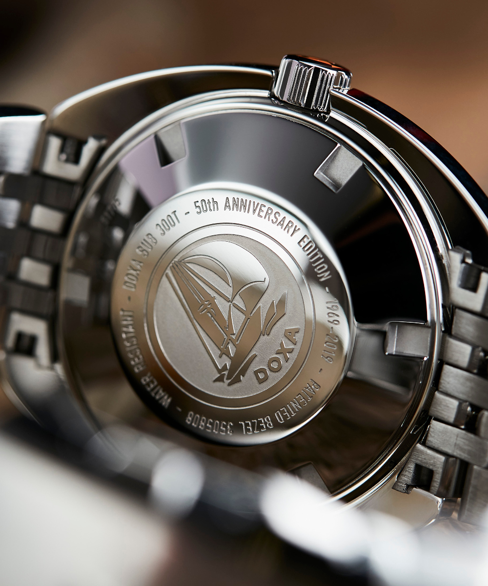 Doxa Sub 300T Professional Produktbild main 3