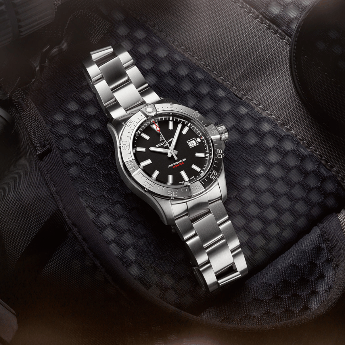 Breitling Avenger Automatic 42 Produktbild main 1