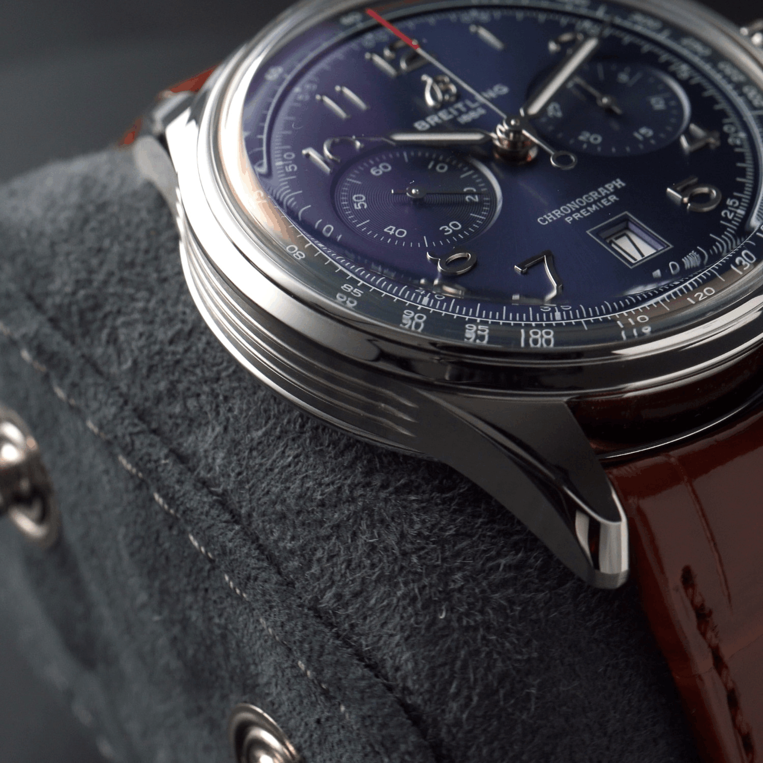 Breitling Premier B01 Chronograph 42 CPO Produktbild main 3