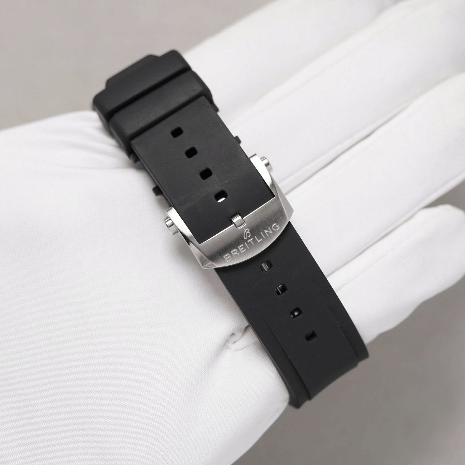 Breitling Chronomat B01 42 CPO Produktbild main 1