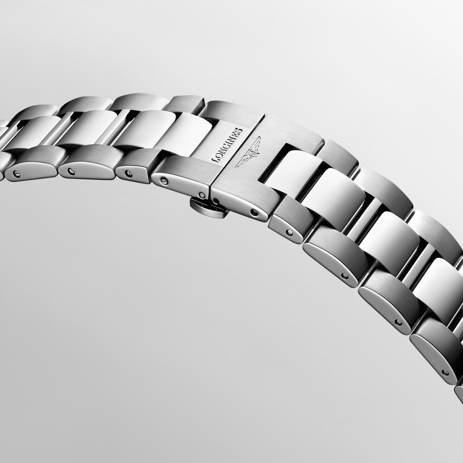 Longines Conquest Produktbild main 7