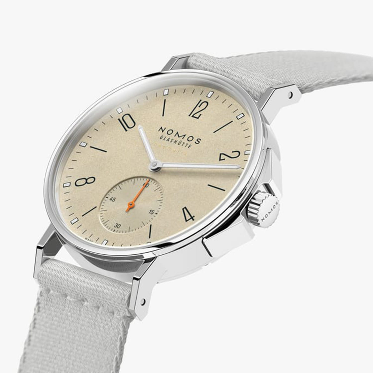 NOMOS Glashütte Ahoi Neomatik Sand Produktbild main 4