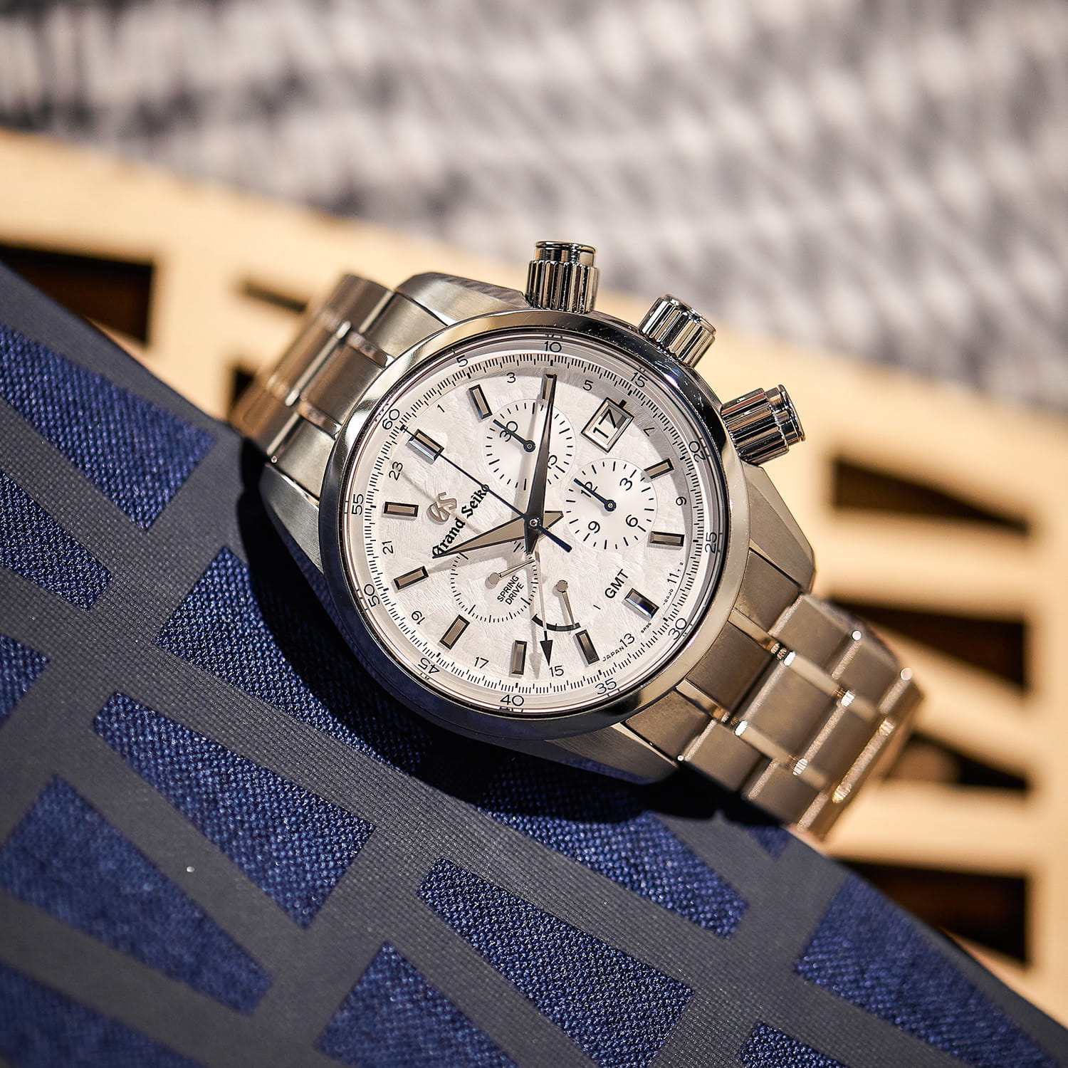Grand Seiko Sport Chronograph 15th Anniversary Limited Edition CPO2 Produktbild main 2