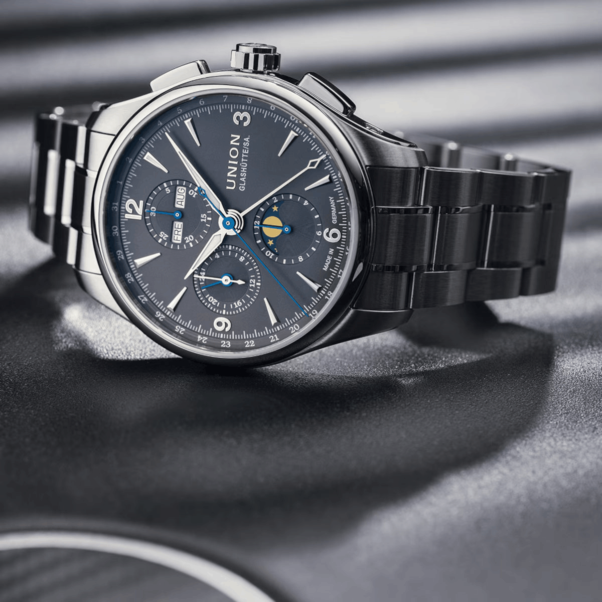 UNION Glashütte Belisar Chronograph Moon Phase Produktbild main 3