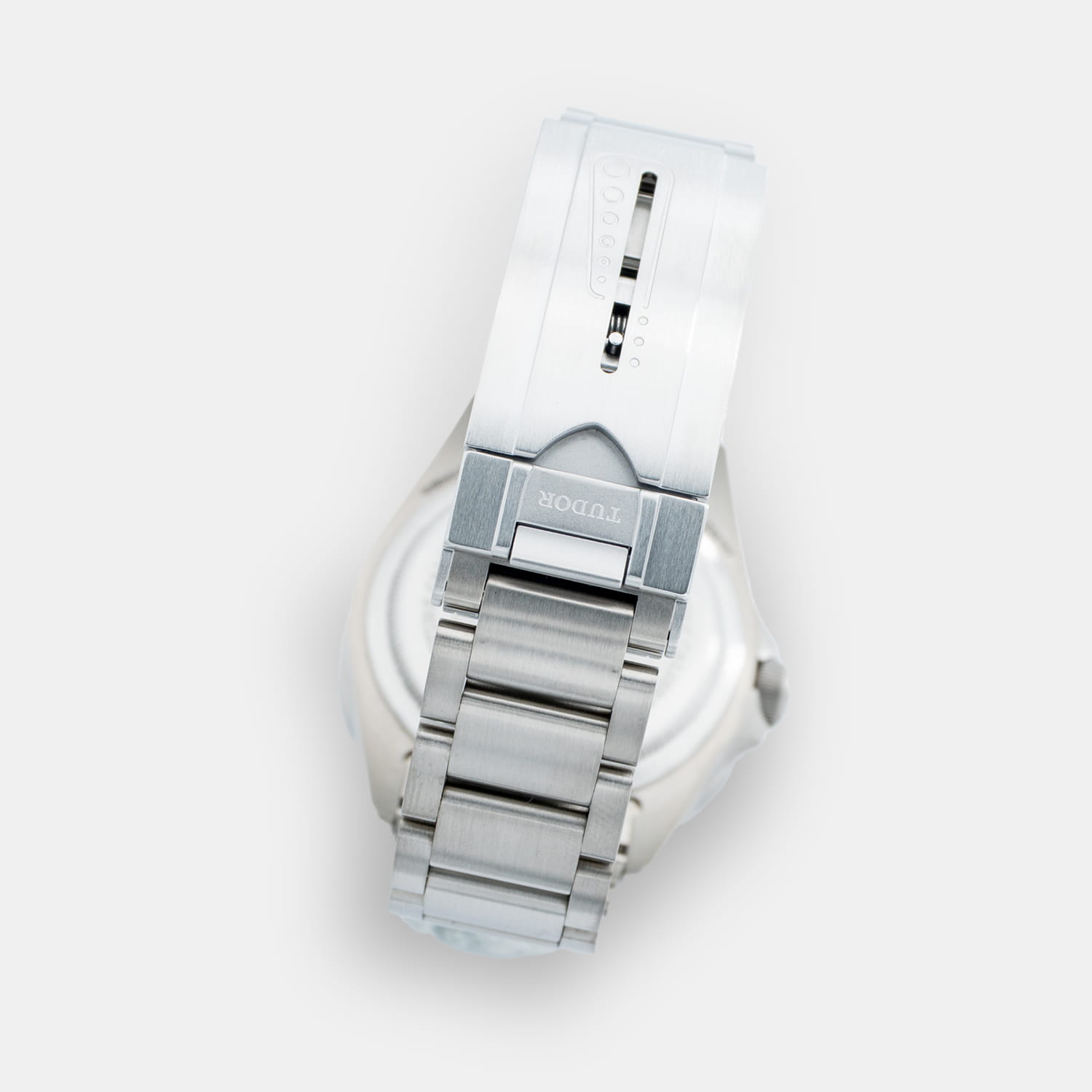 TUDOR Pelagos LHD CPO Produktbild main 3