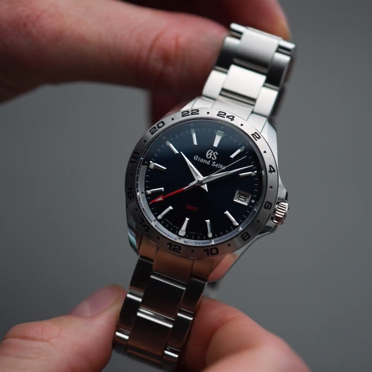 Grand Seiko Sport Quarz Produktbild main 2