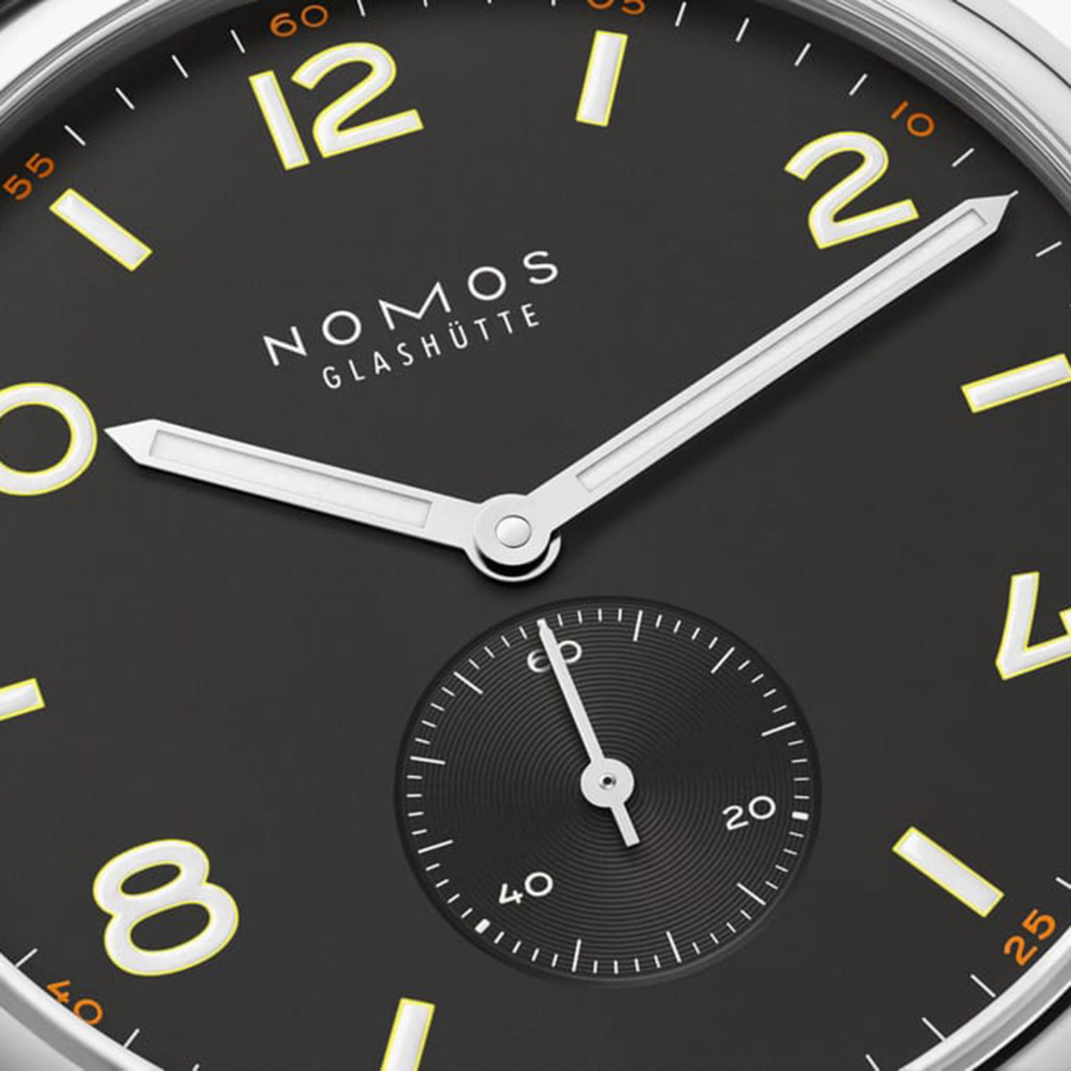 NOMOS Glashütte Club 38 Ruthenium Produktbild main 4