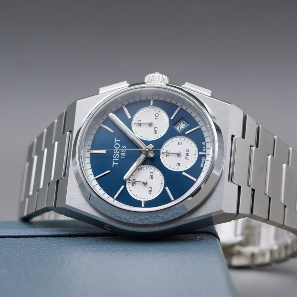 Tissot PRX Automatic Chronograph AU Produktbild main 1