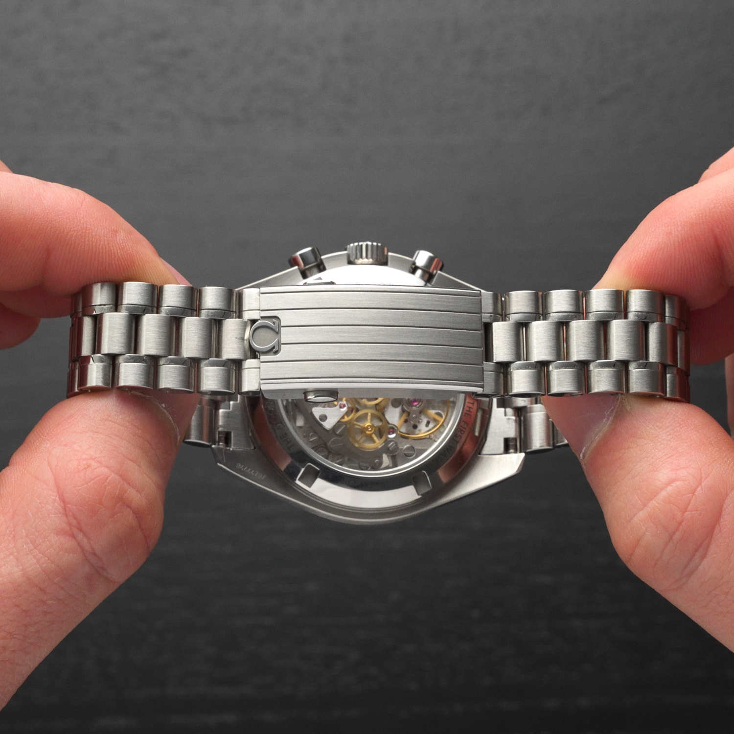 OMEGA Speedmaster Moonwatch Saphir Chronograph CPO2 Produktbild main 4