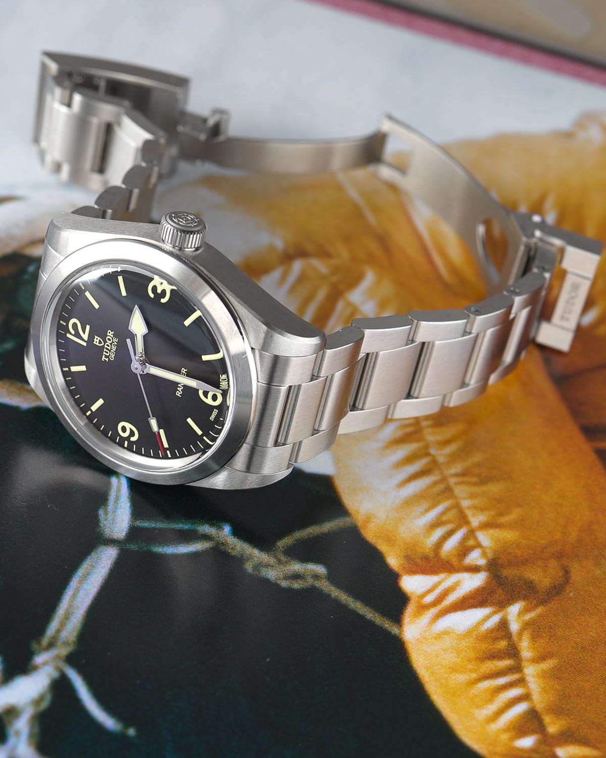 product-gallery-carousel-4