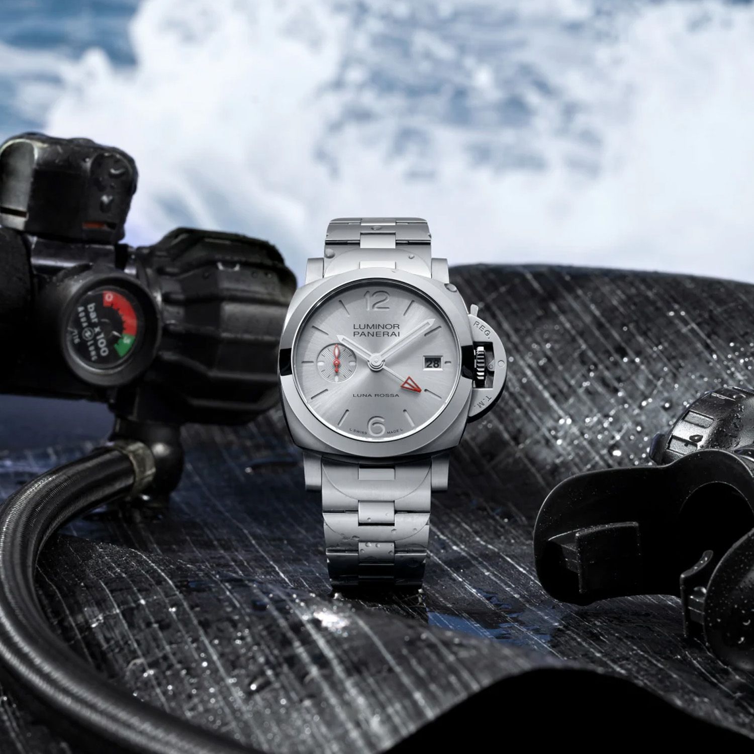 Panerai Luminor Luna Rossa GMT Produktbild main 6