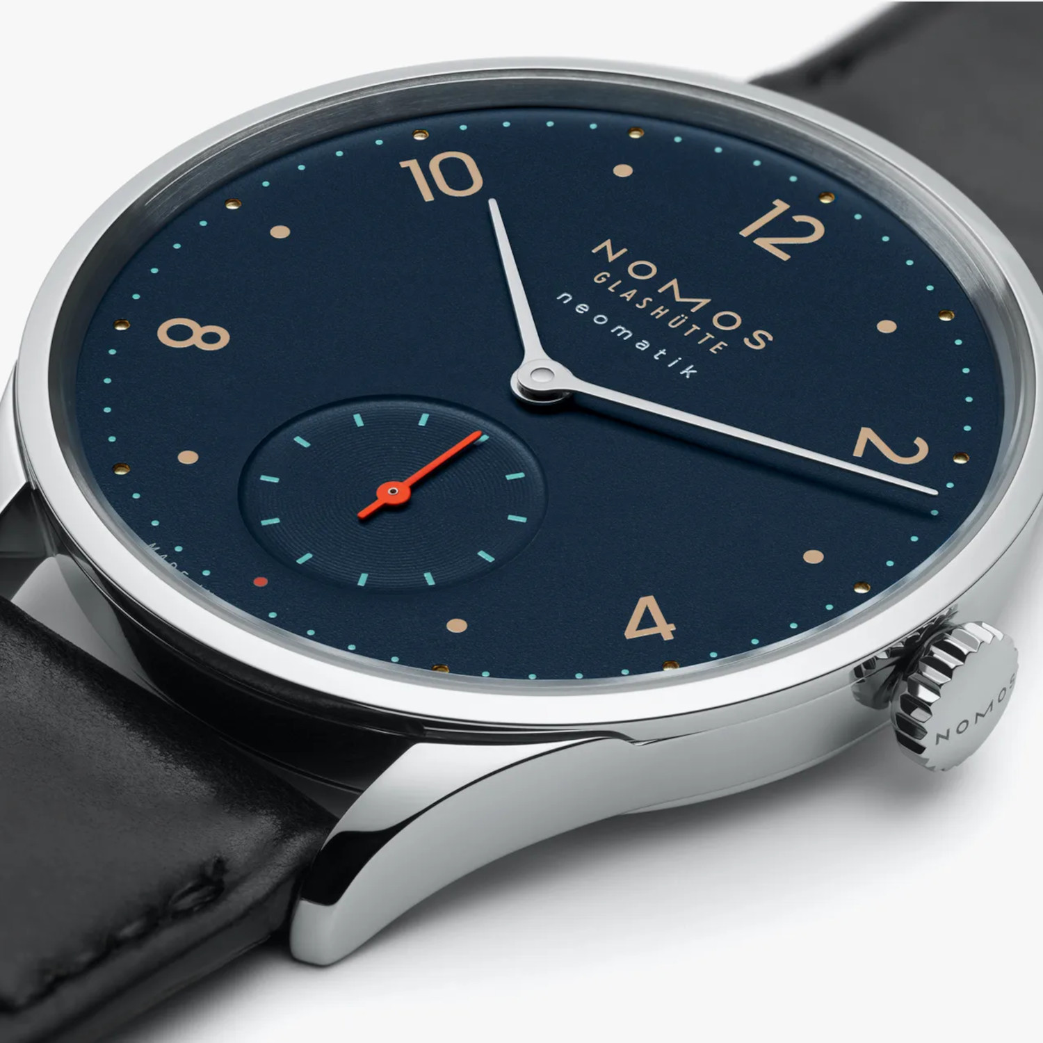 NOMOS Glashütte Minimatik Nachtblau Produktbild main 3