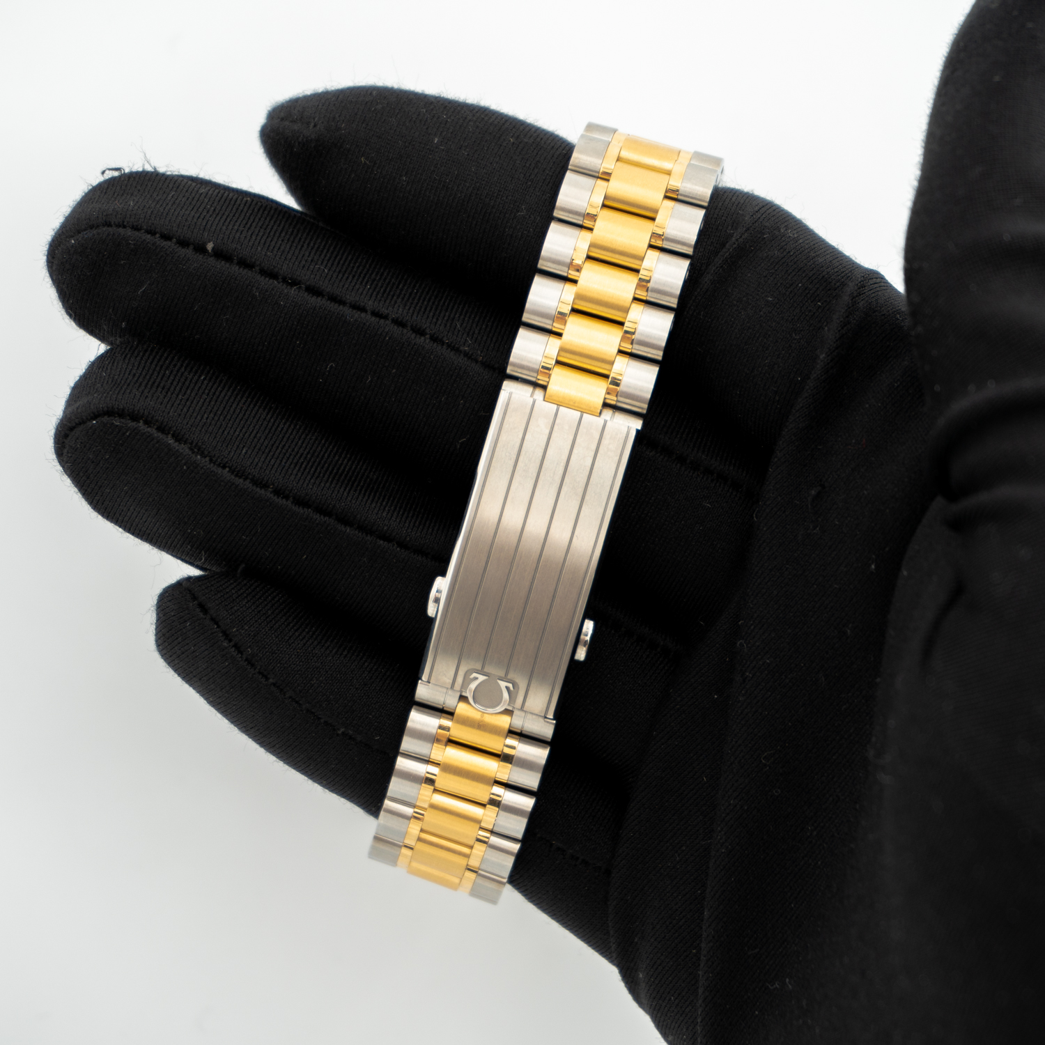 OMEGA Speedmaster Moonwatch Saphir Chronograph CPO2 Produktbild main 5