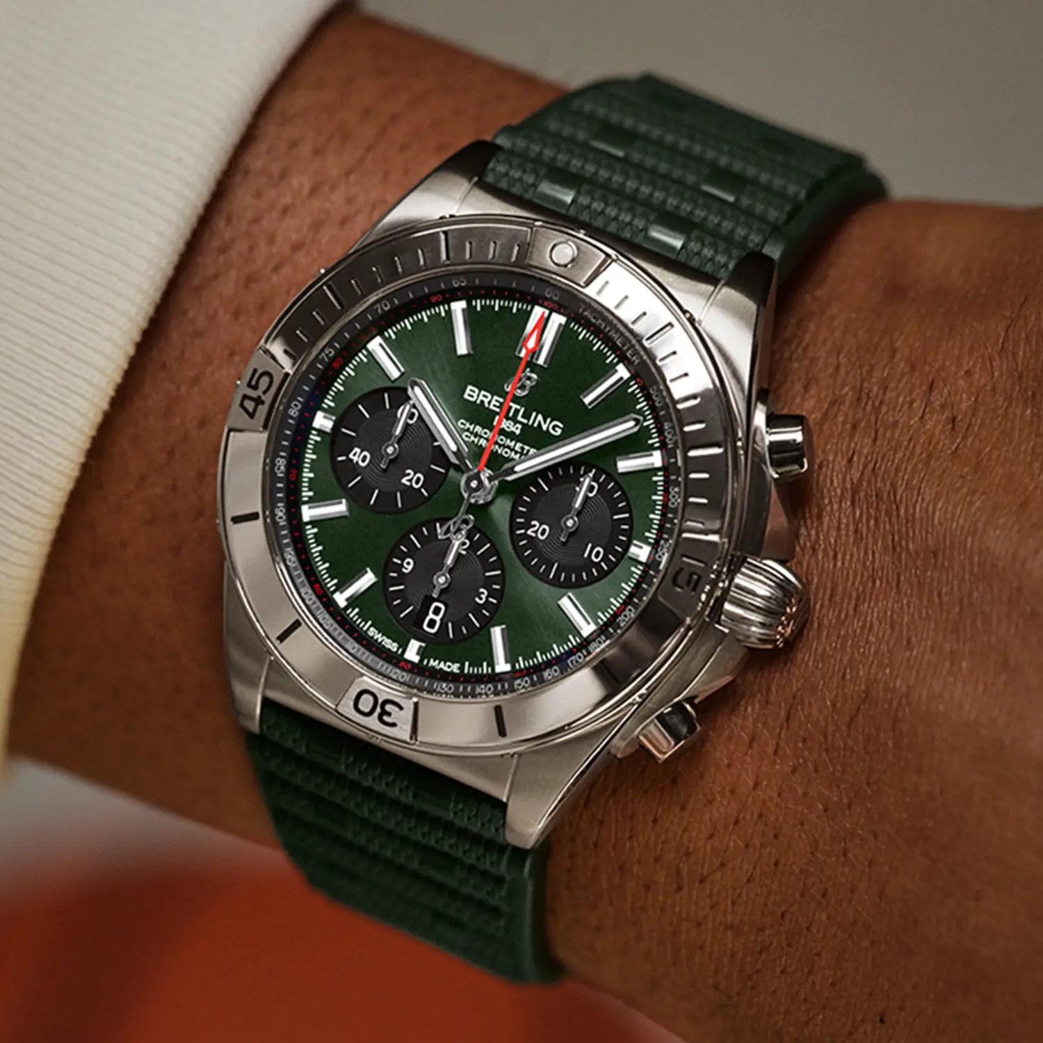 Breitling Chronomat B01 42 Produktbild main 4