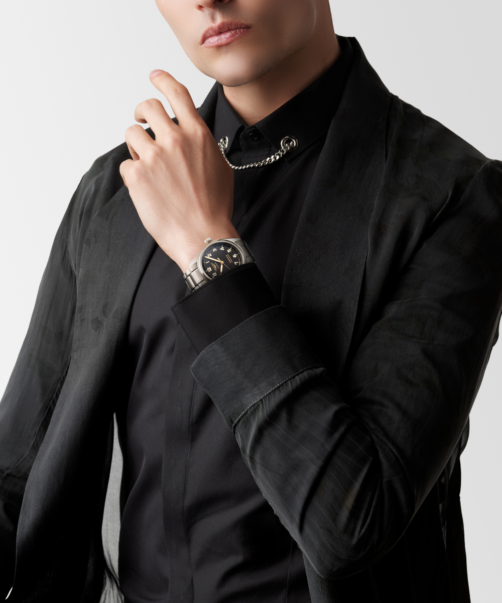 Longines Spirit Titan 42 Produktbild main 3