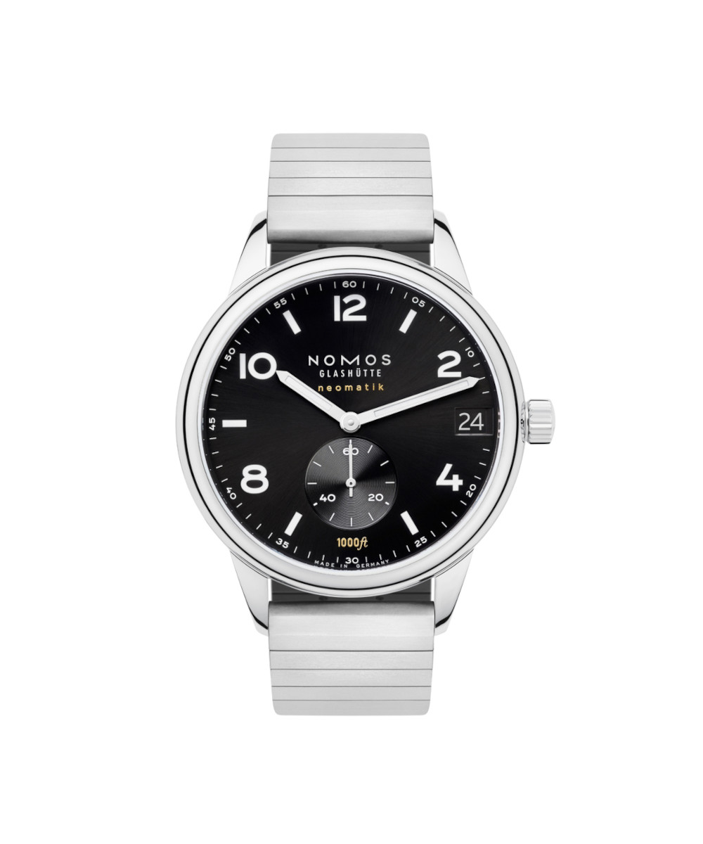 NOMOS Glashütte Club Sport Neomatik 42 Datum Schwarz CPO NOMOS Glashütte Club Sport Neomatik 42 Datum Schwarz CPO