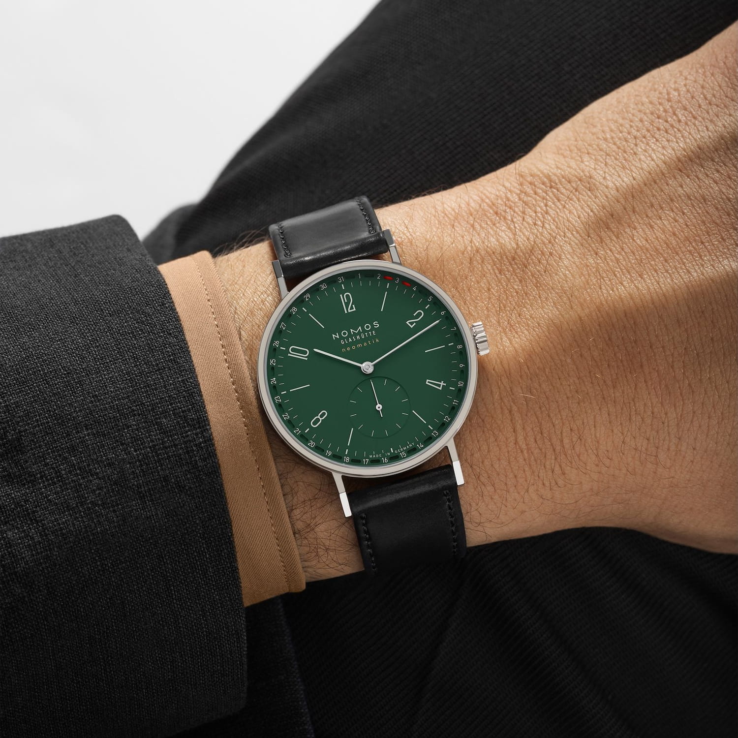 NOMOS Glashütte Tangente neomatik 38 Update Produktbild main 7