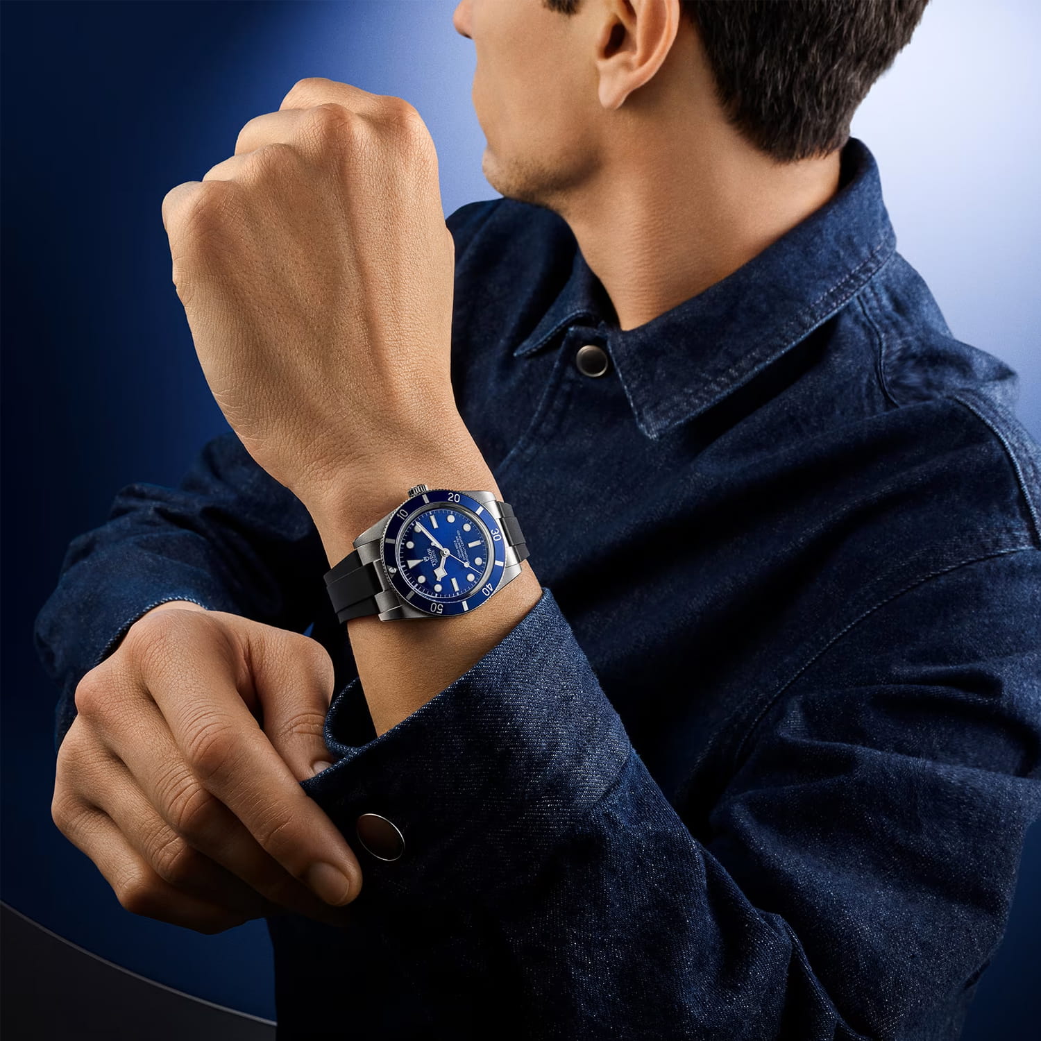 Tudor Black Bay 54 Produktbild main 2