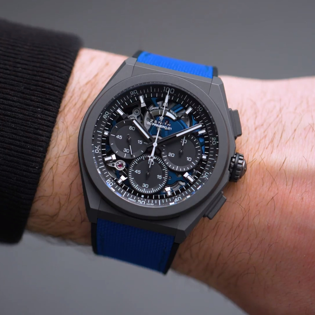 Zenith Defy El Primero 21 44 Ultrablue Produktbild main 2